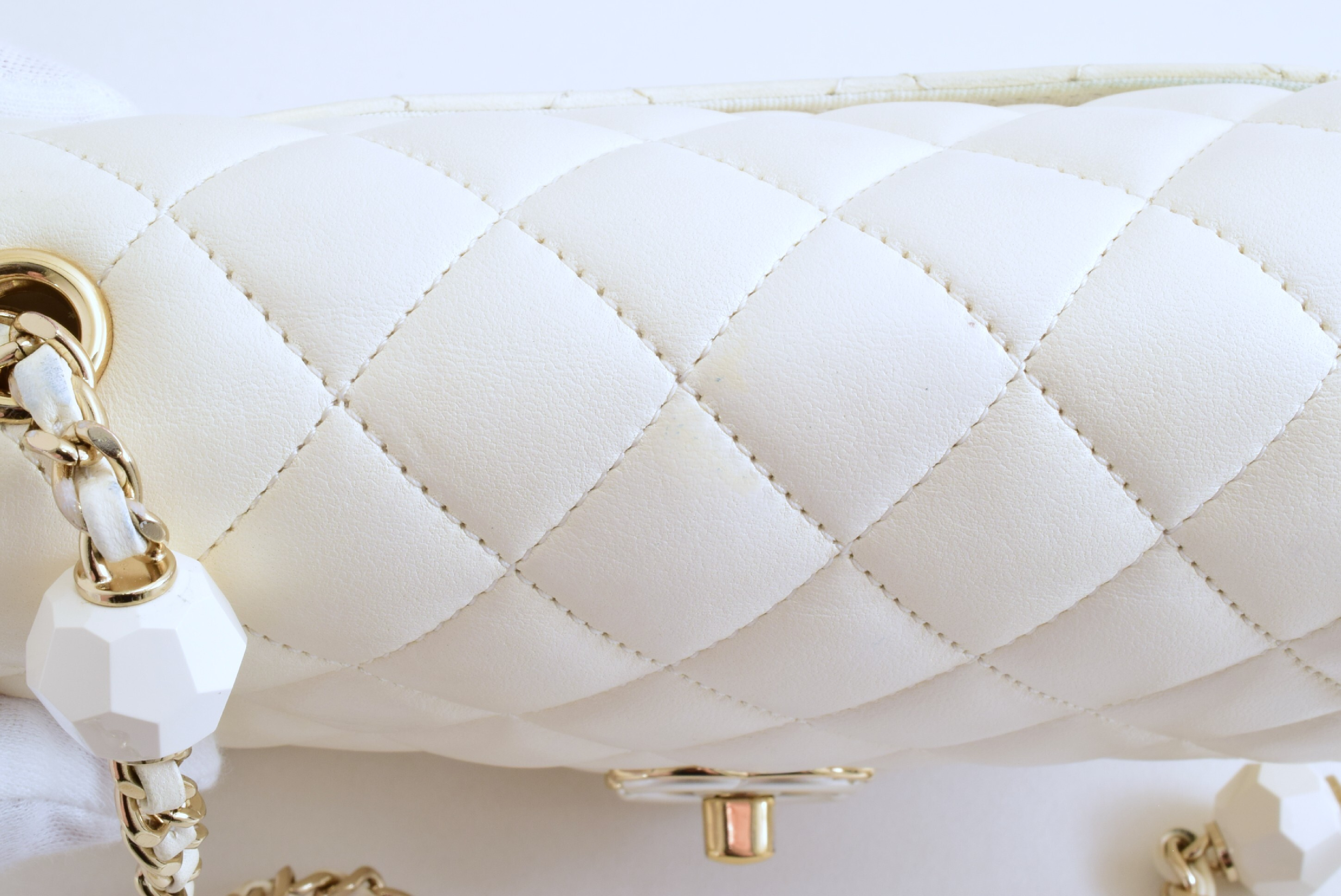 Matelassé Mini White Chain Shoulder Bag with Serial Number Plate — view 10