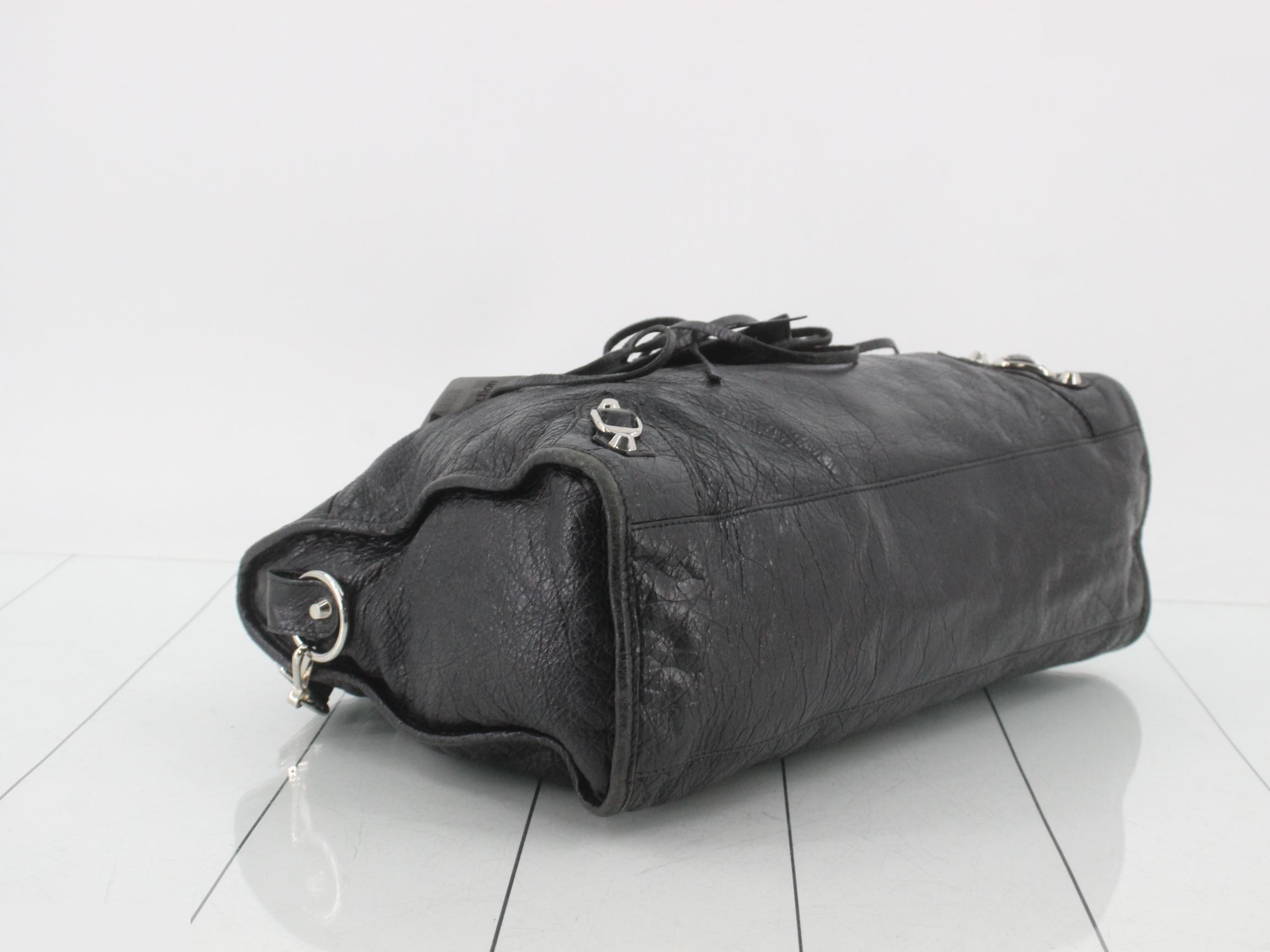 Classic handbag — view 5
