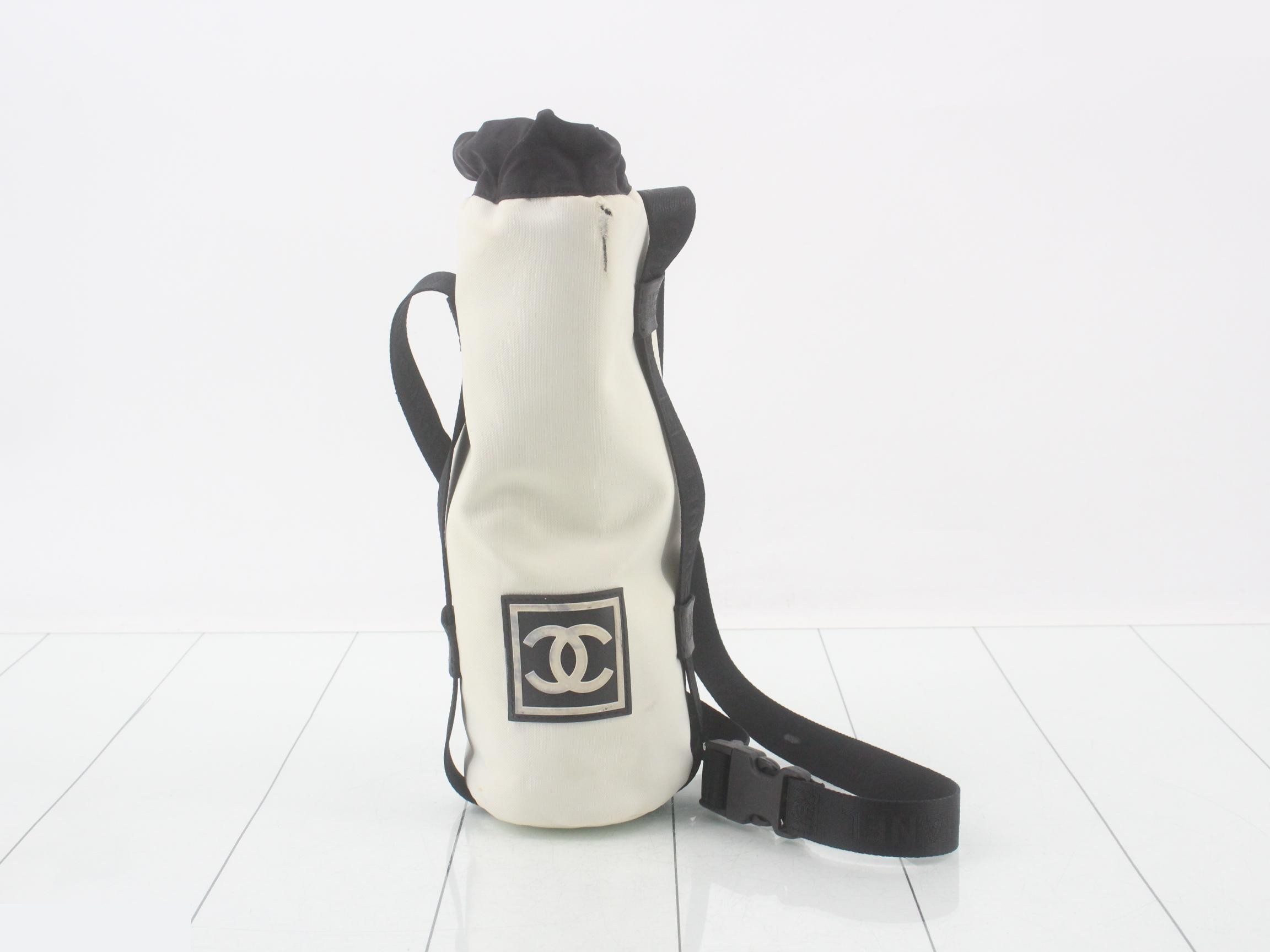Sports Line Bottle Shoulder Bag