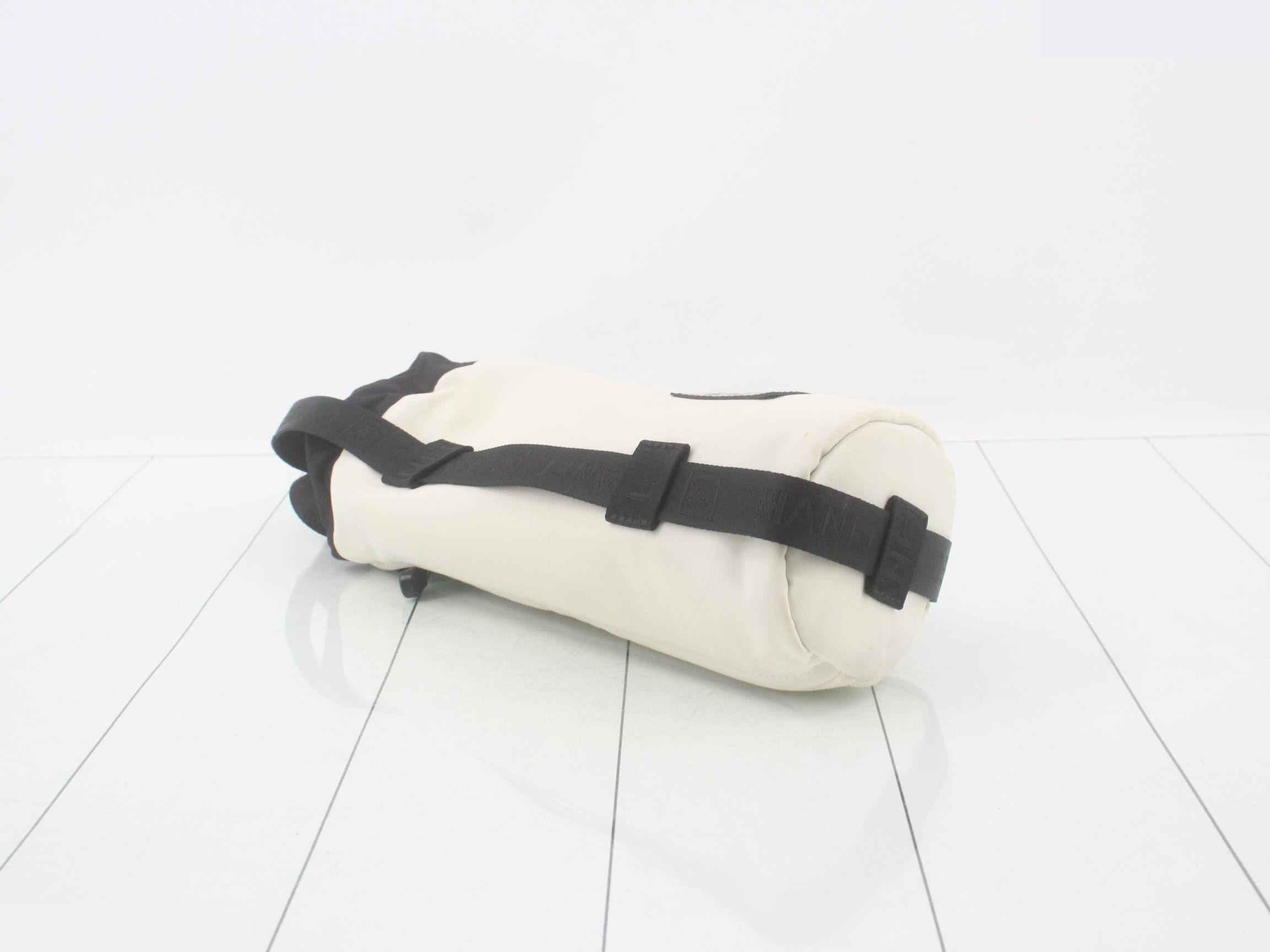Sports Line Bottle Shoulder Bag — view 5