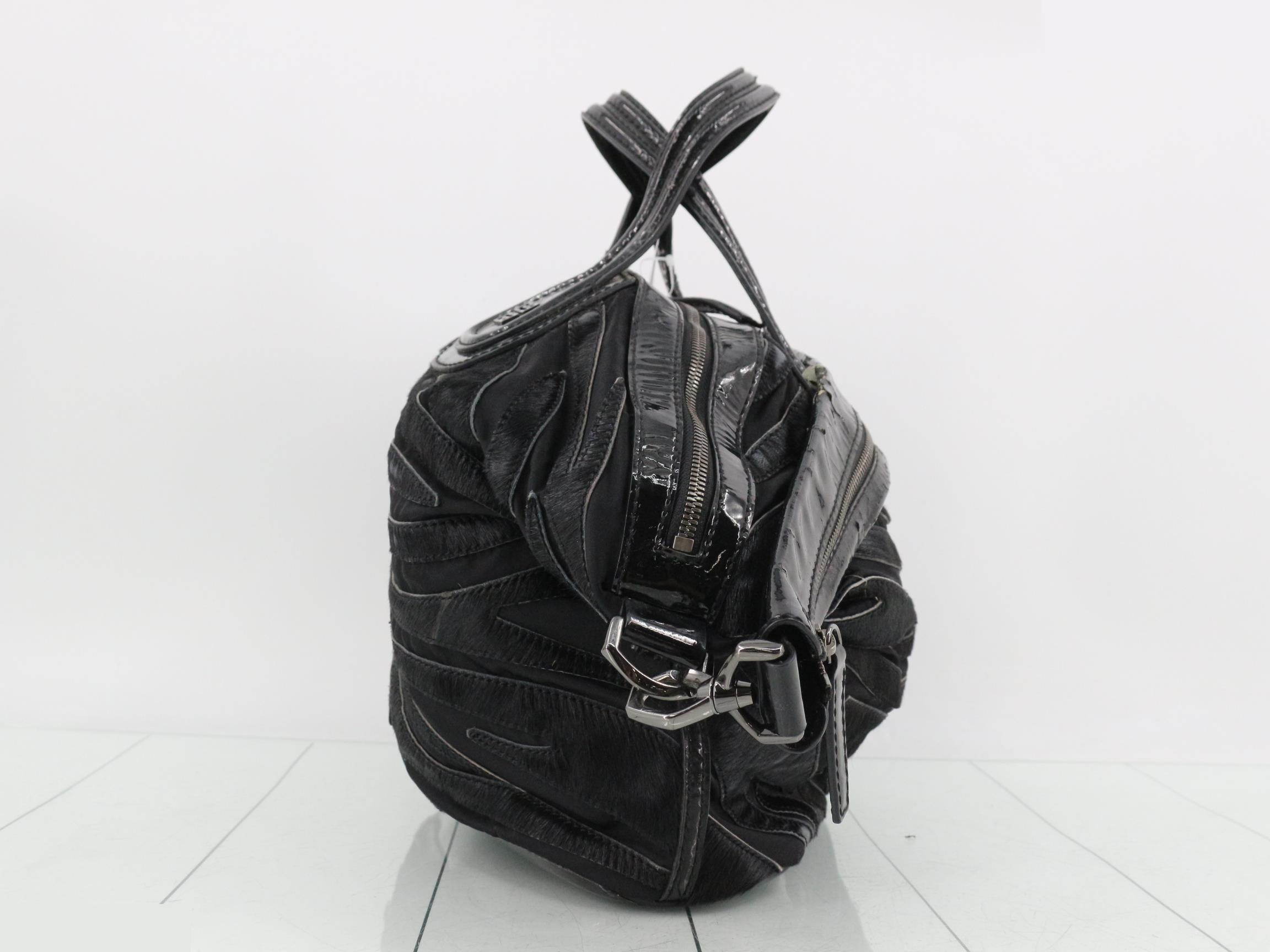 handbag — view 4