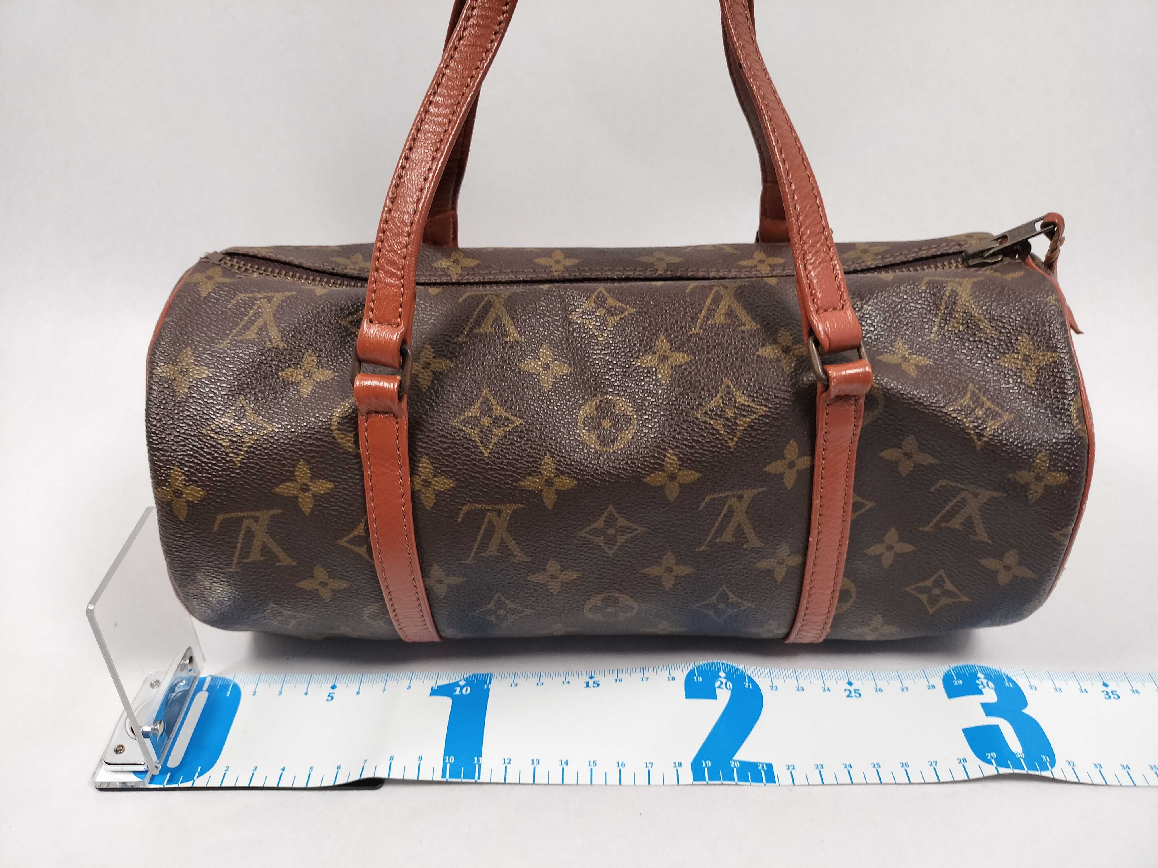 Monogram LV Vuitton Papillon 822 Handbag — view 2