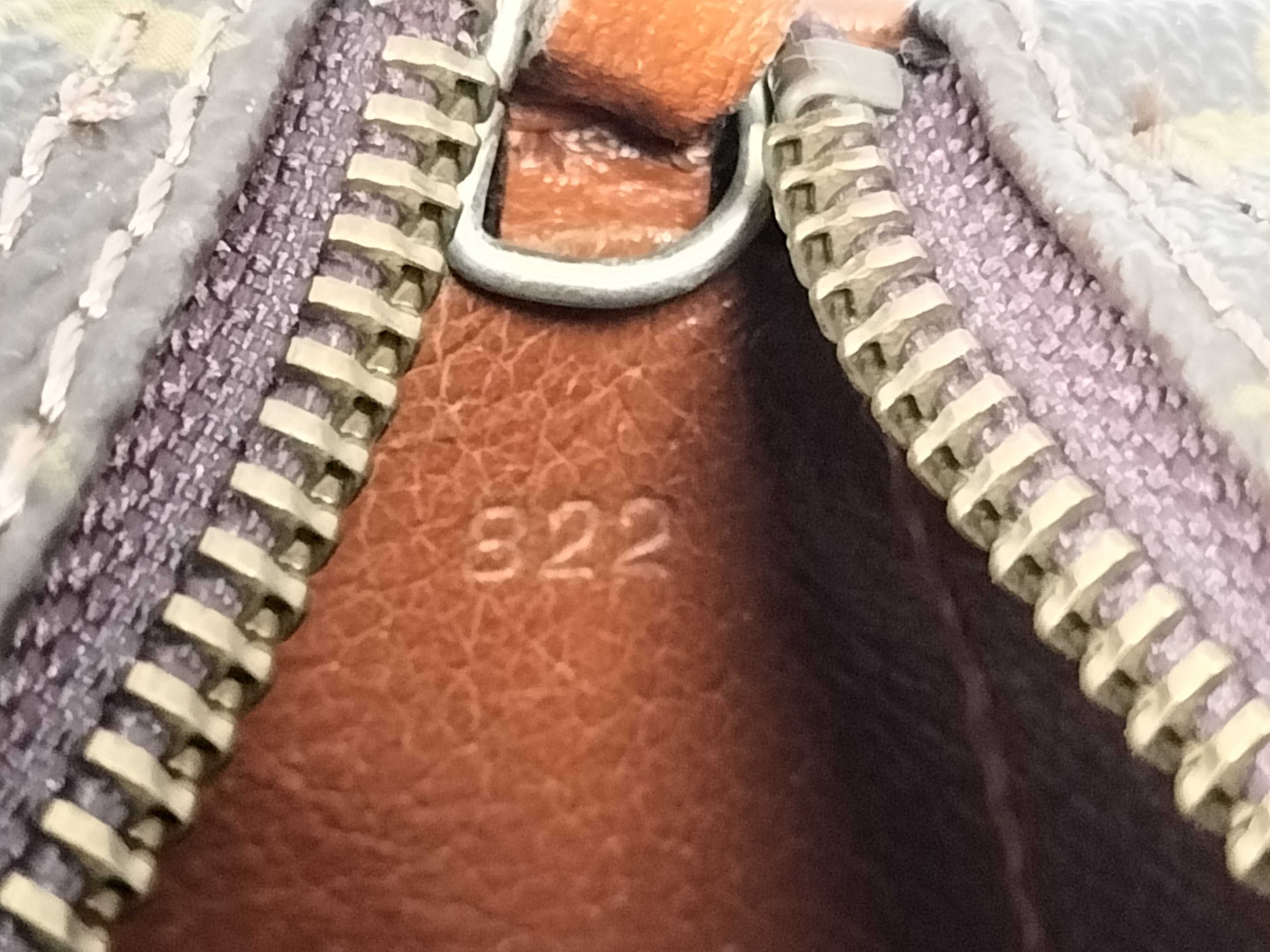 Monogram LV Vuitton Papillon 822 Handbag — view 11