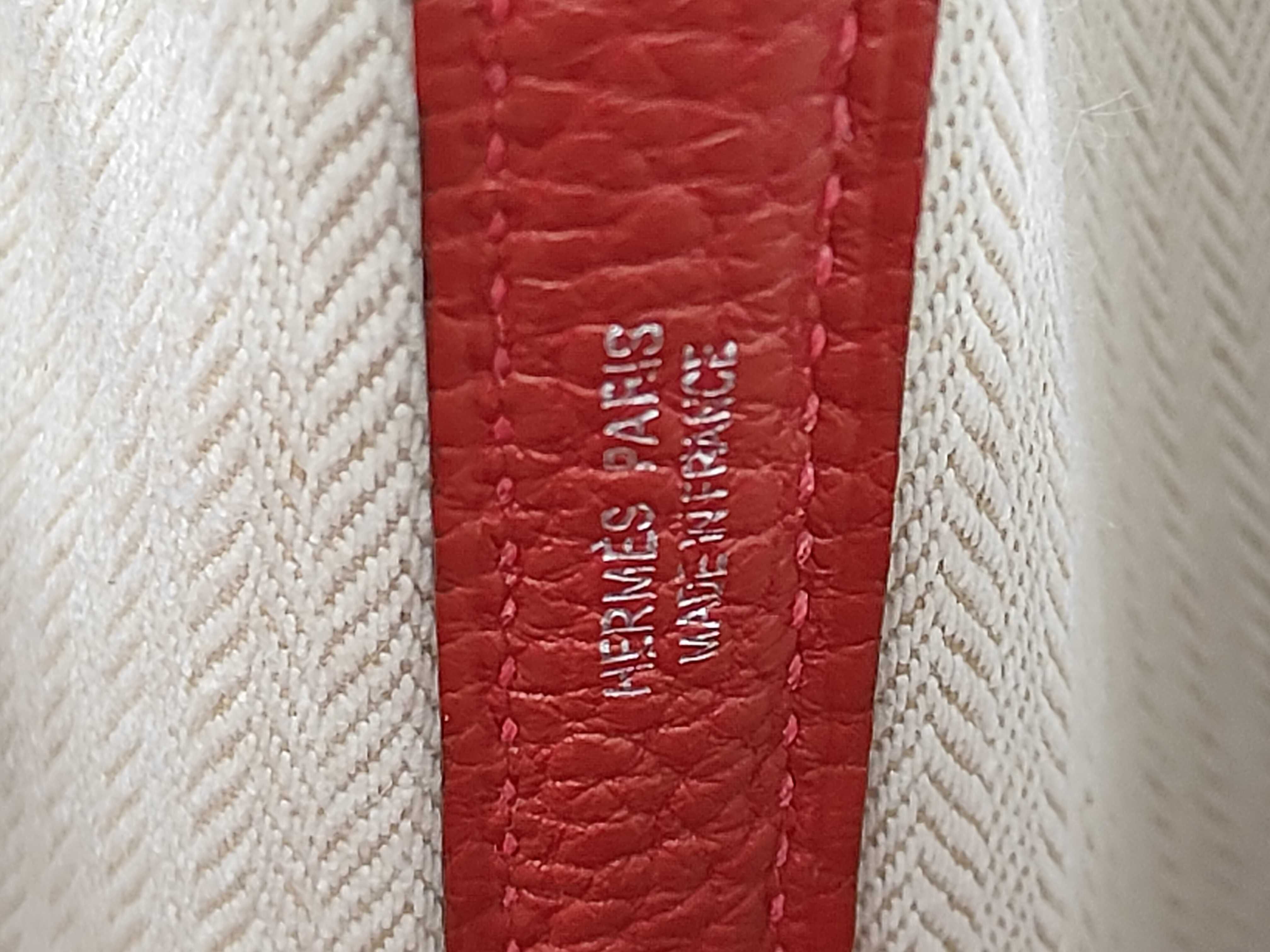 Garden Party TPM G Engraved Rouge Piment Tote Bag — view 9