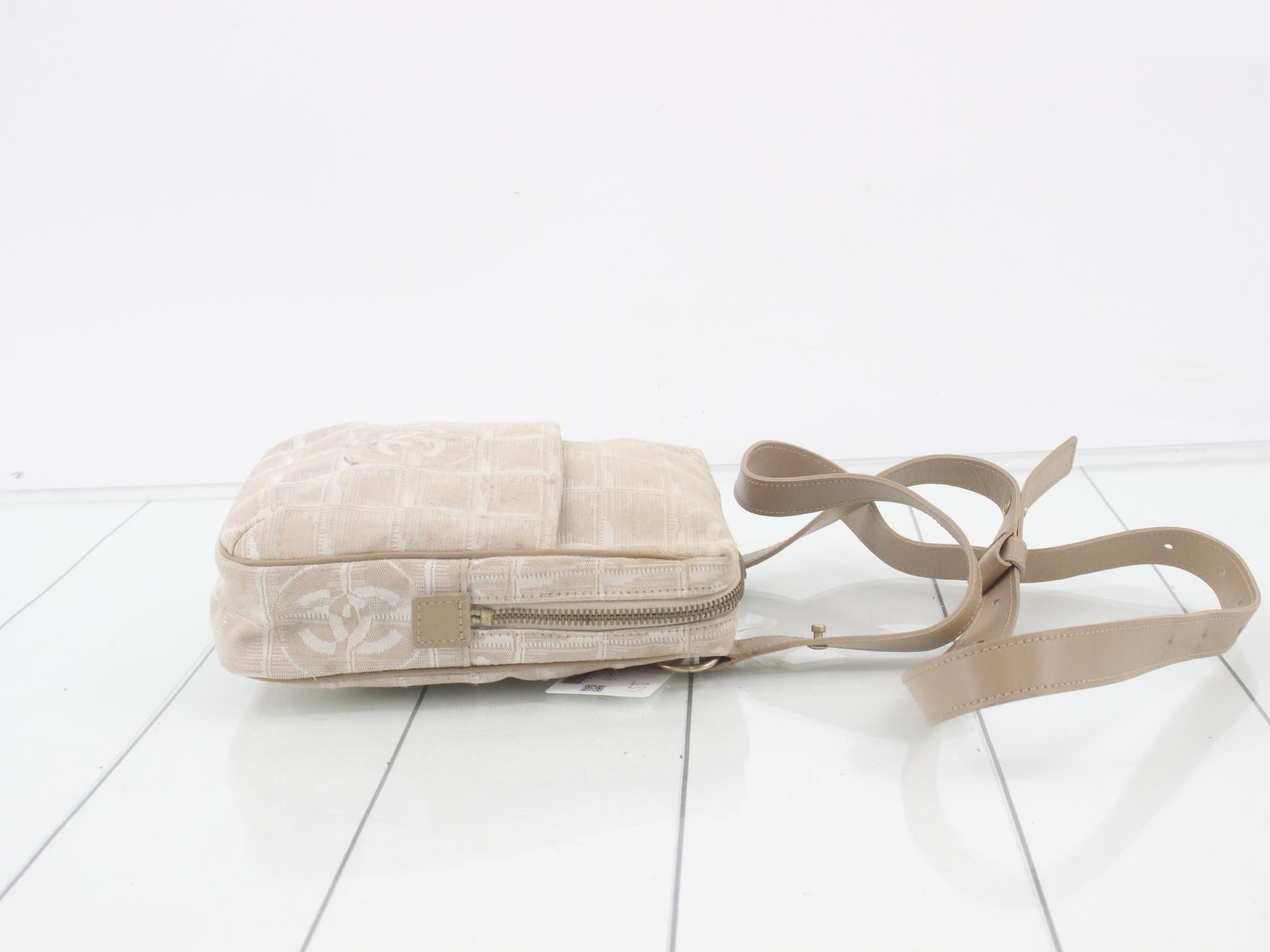 New Travel Line Mini Shoulder Bag Beige — view 3