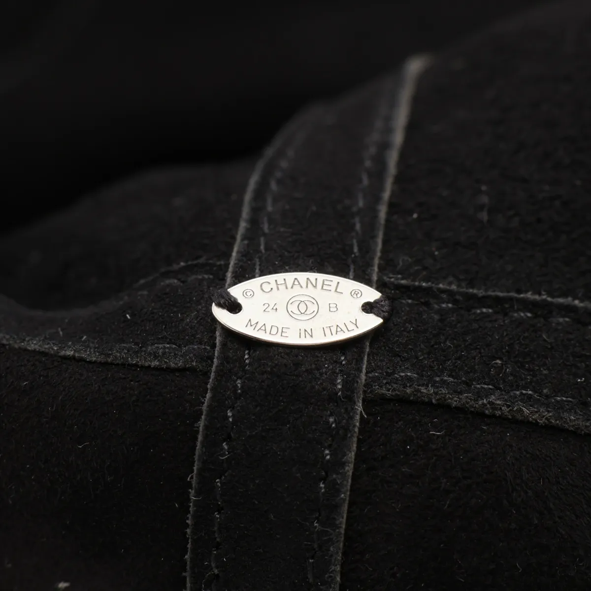 logo 24B hat, sheepskin, black. — view 5