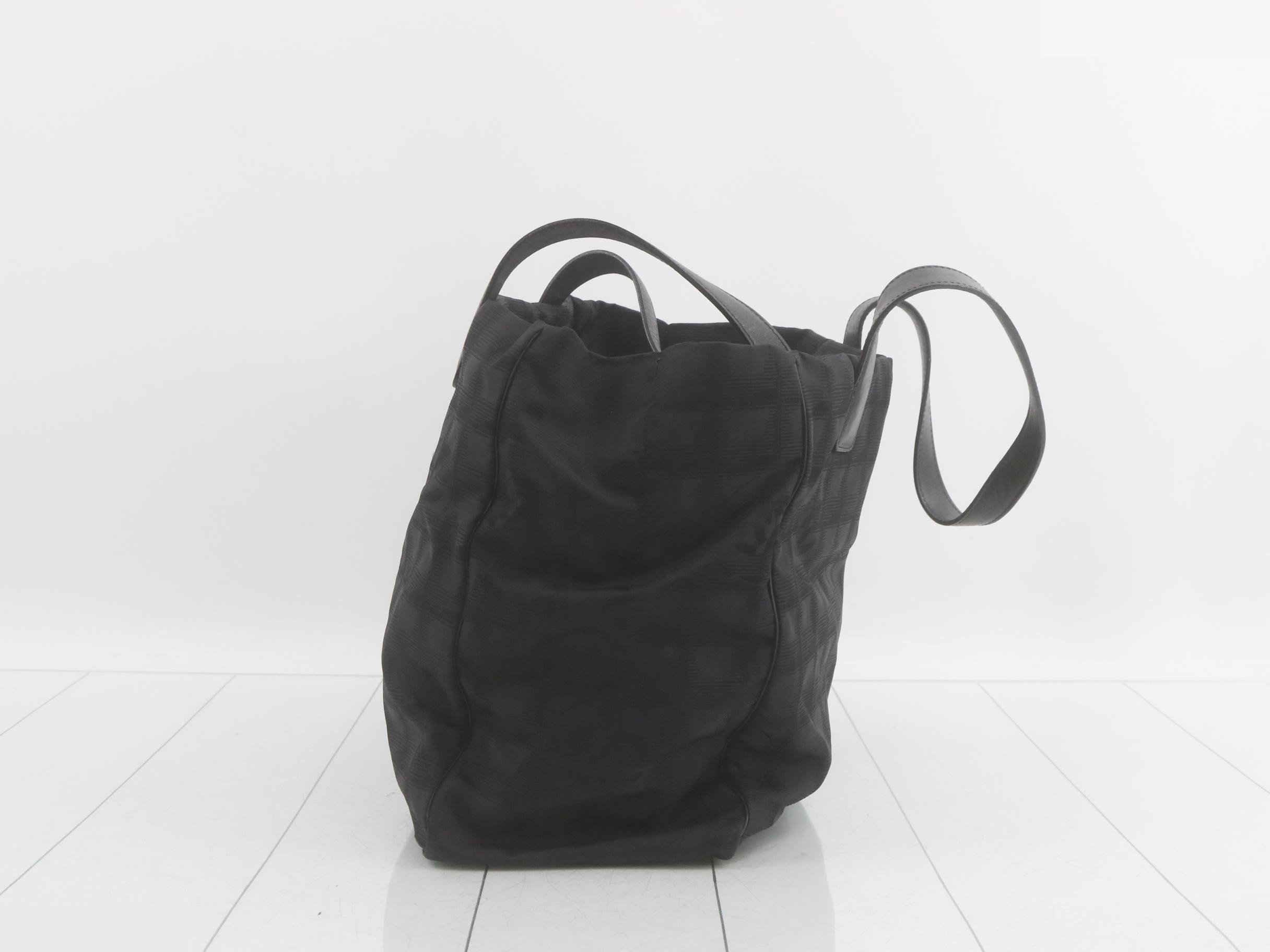 New Travel Line (Bags) - Tote Bag — view 4
