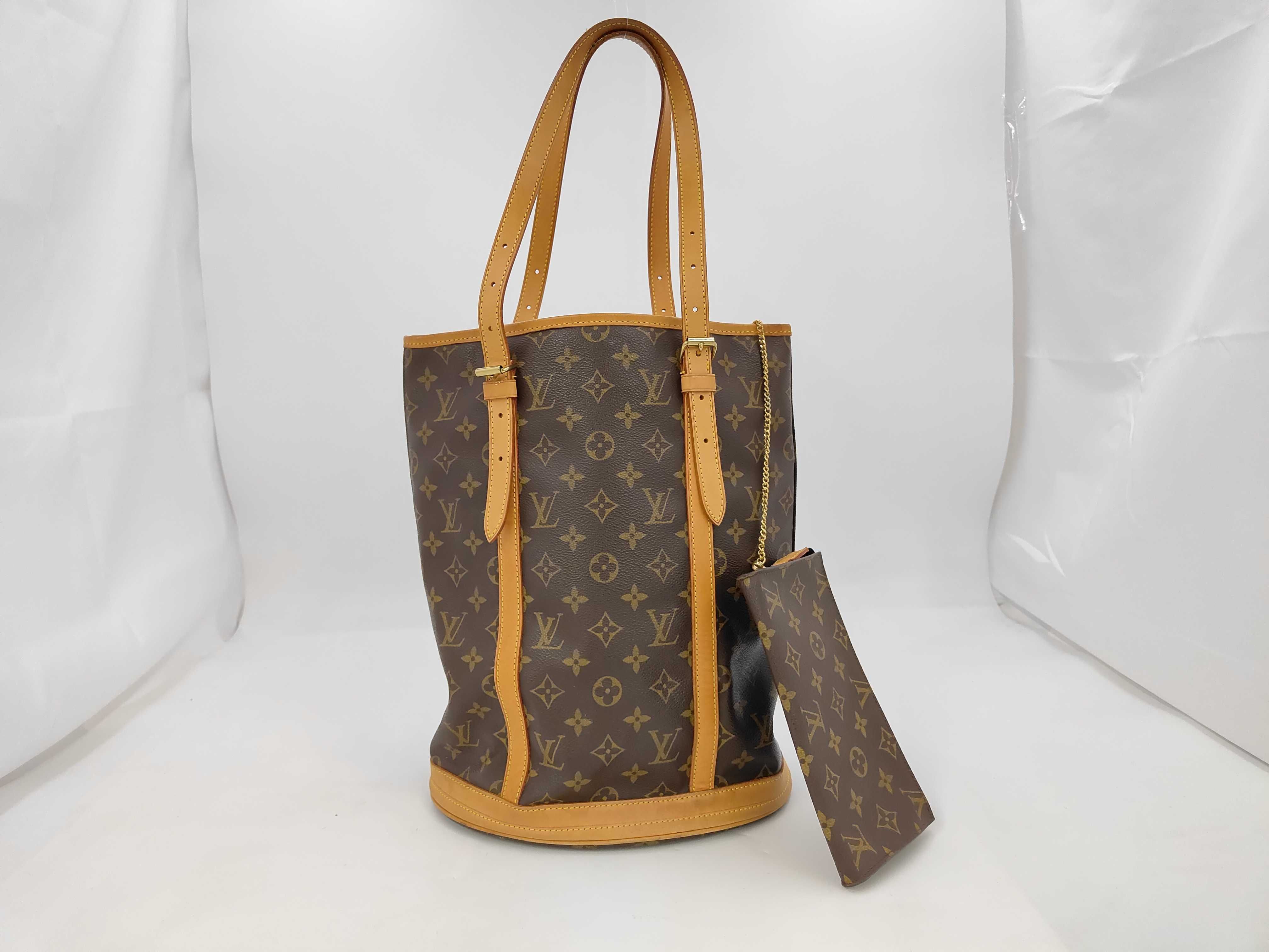 Monogram Bucket GM AR0011 Tote Bag