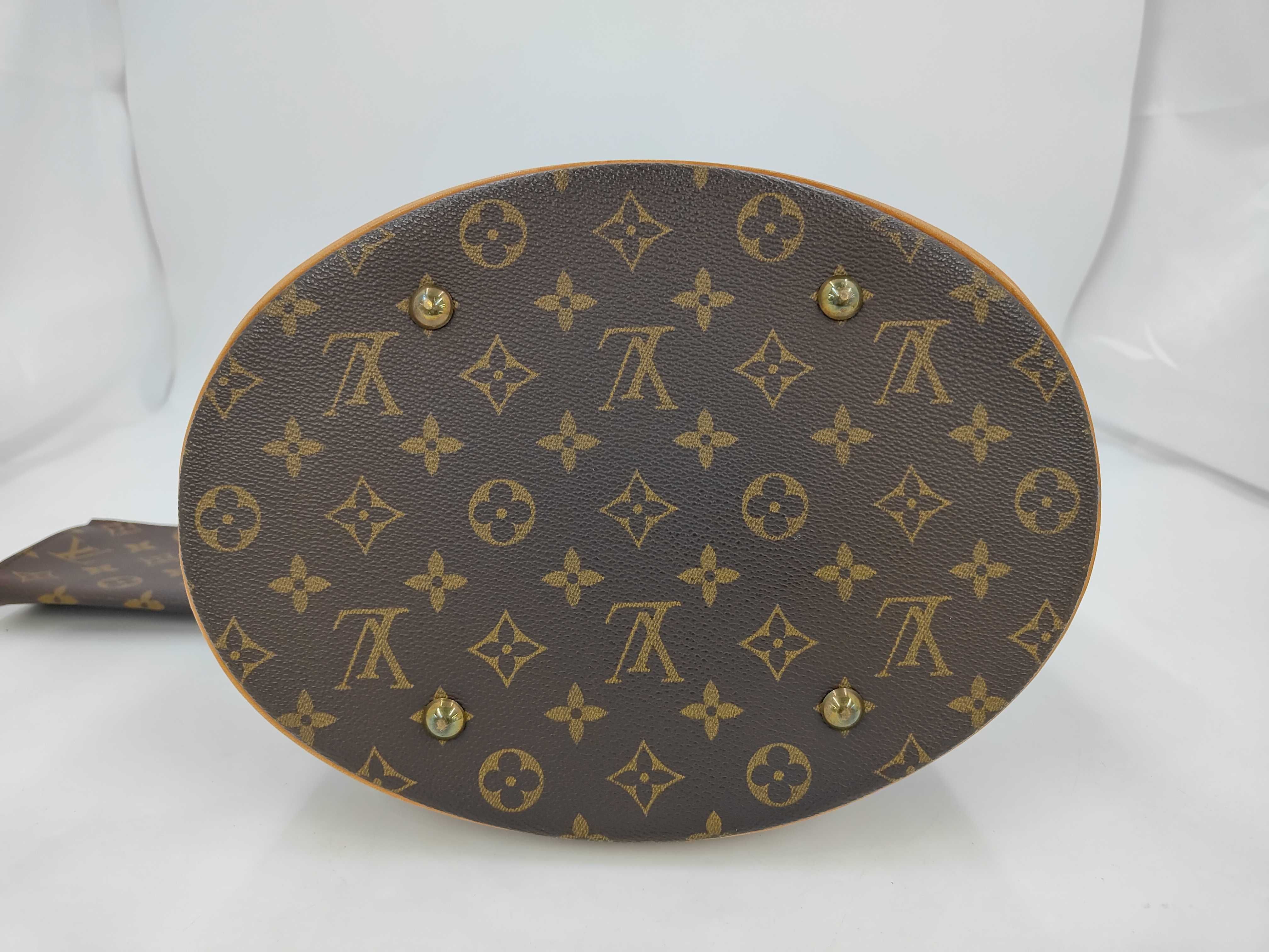 Monogram Bucket GM AR0011 Tote Bag — view 4