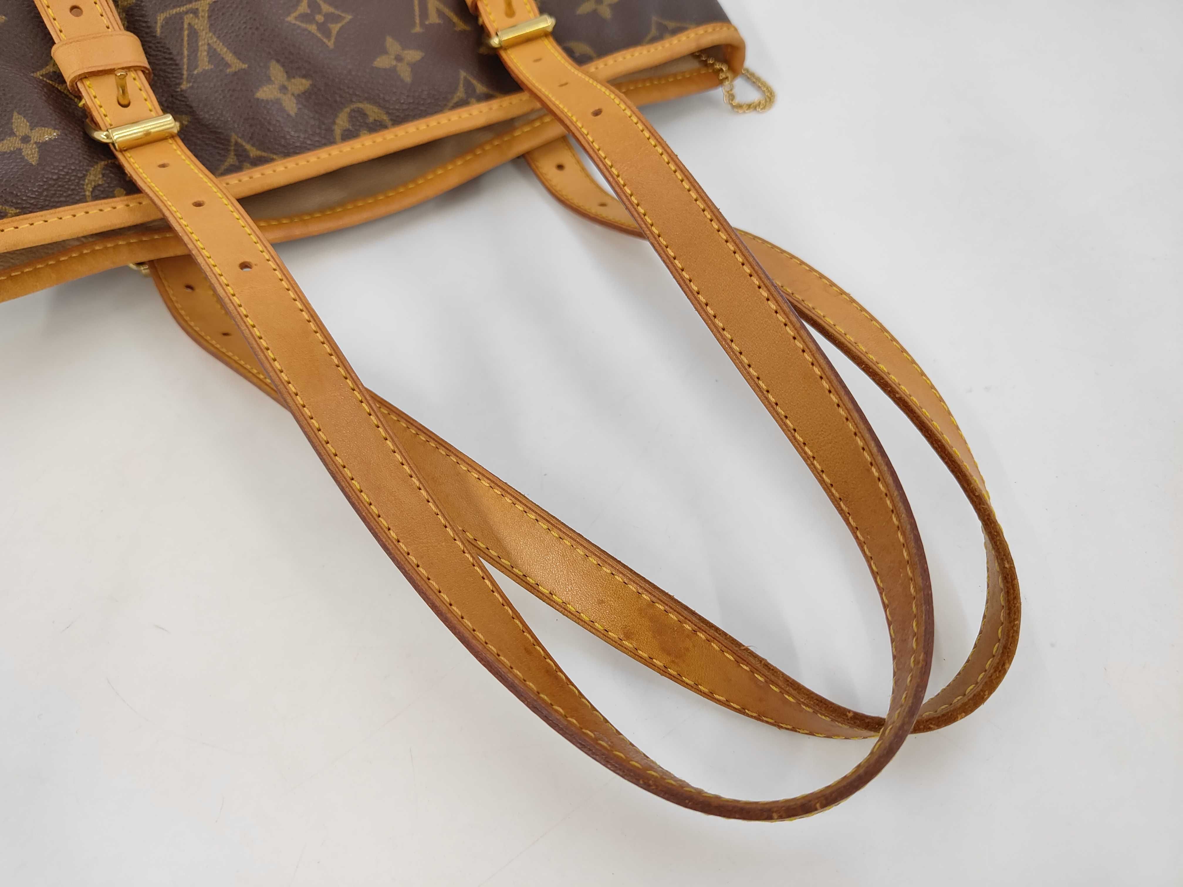 Monogram Bucket GM AR0011 Tote Bag — view 5