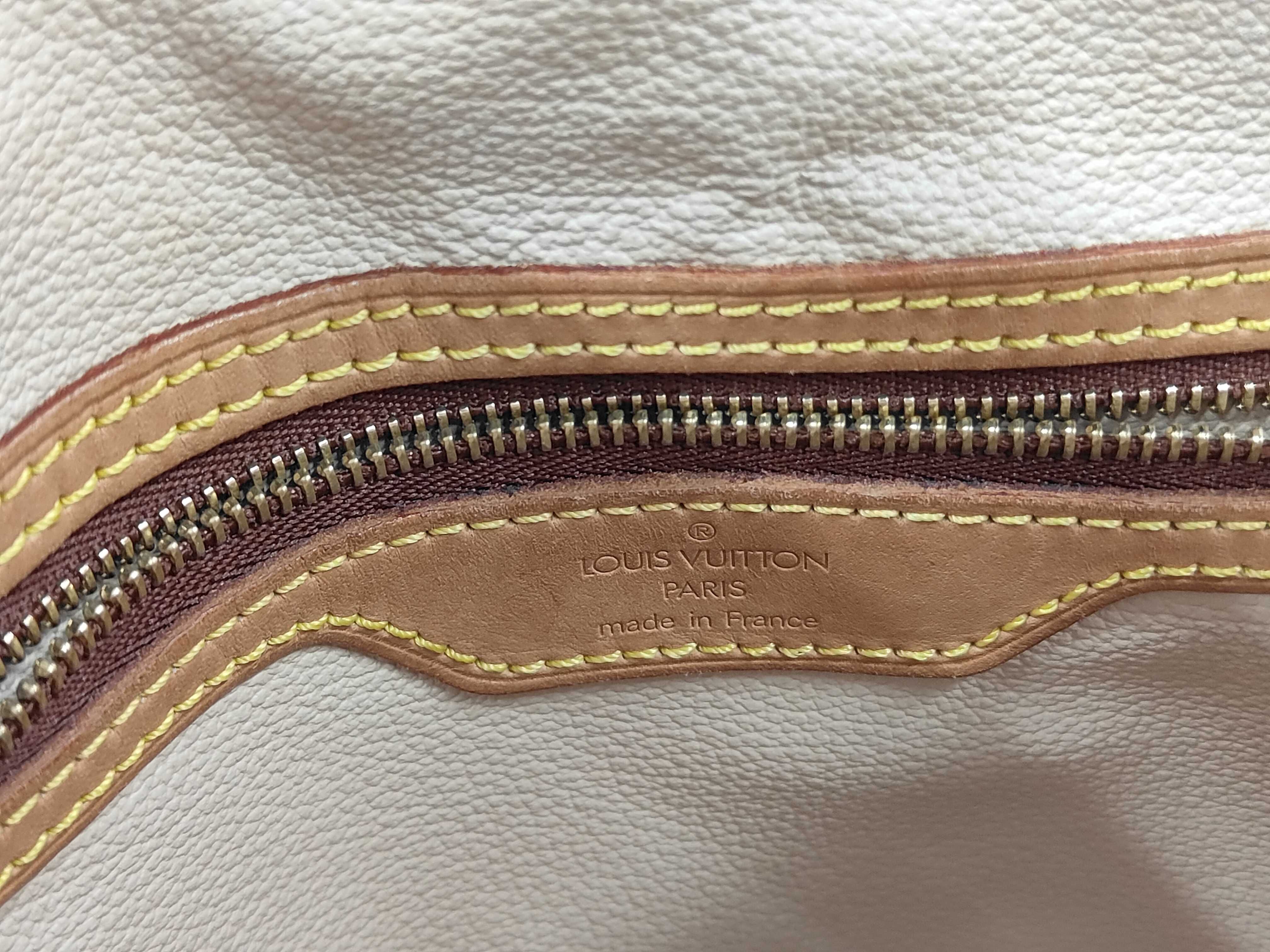 Monogram Bucket GM AR0011 Tote Bag — view 10