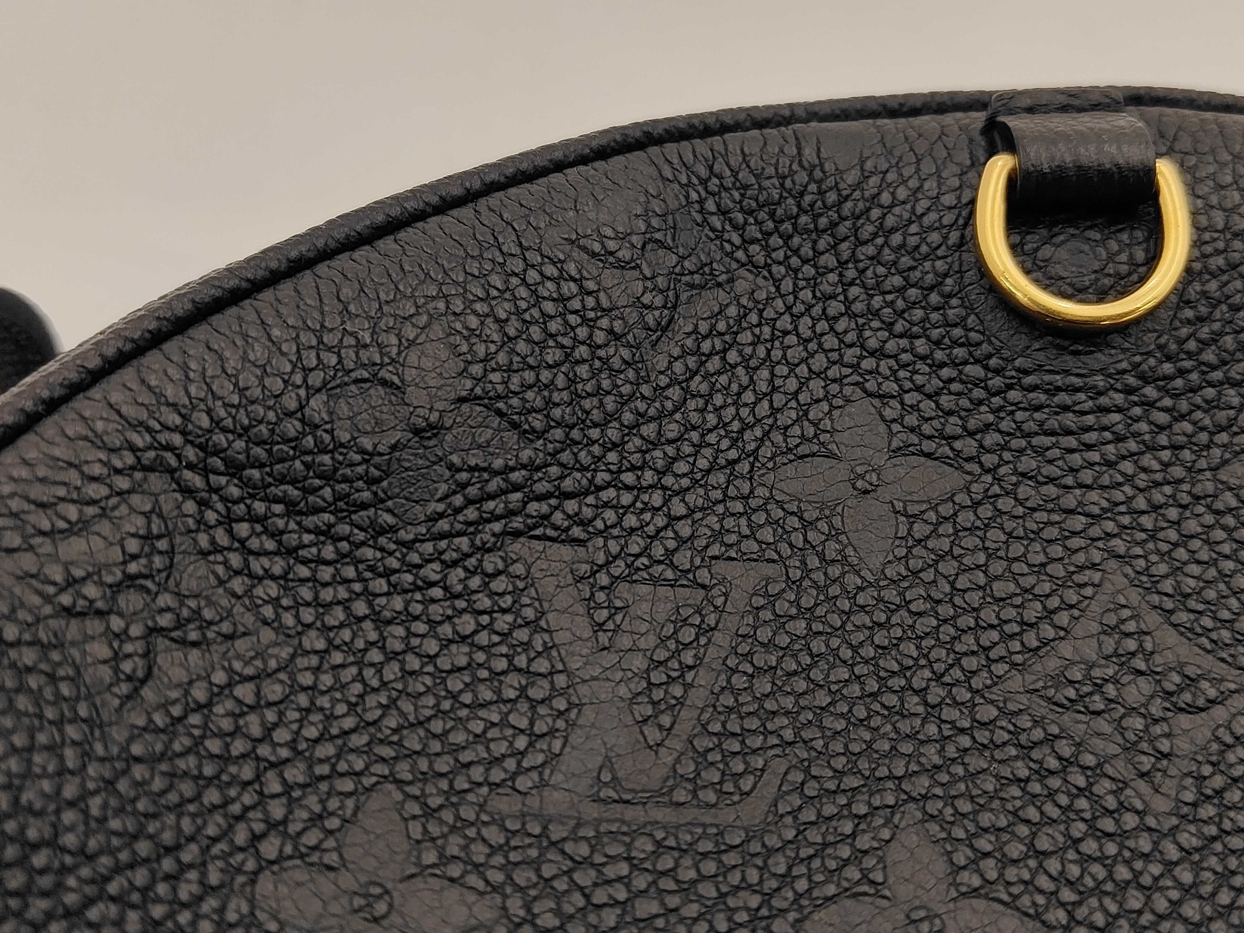 LV Bag Boite Chapeau Souple Shoulder Bag — view 12