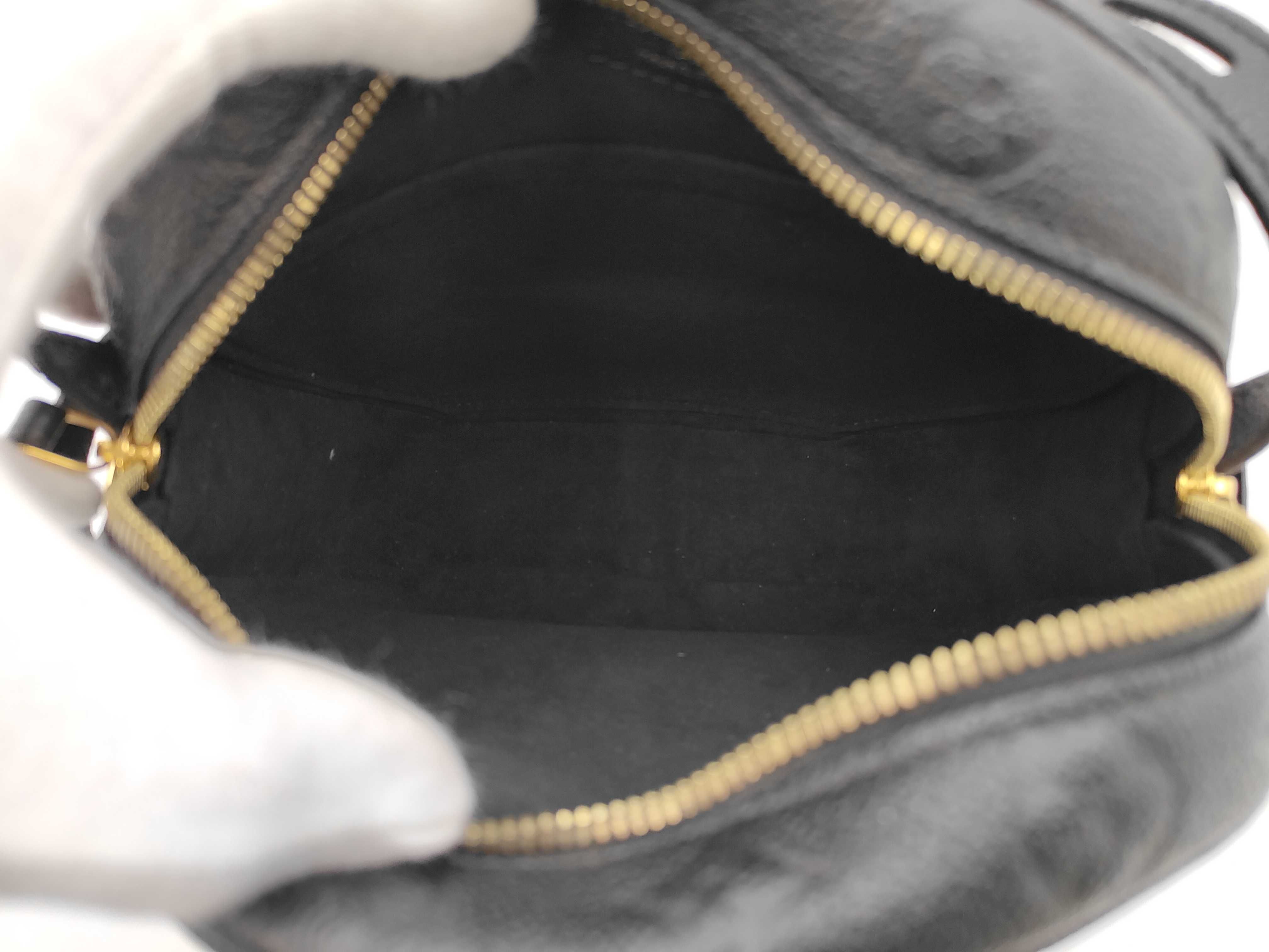 LV Bag Boite Chapeau Souple Shoulder Bag — view 8