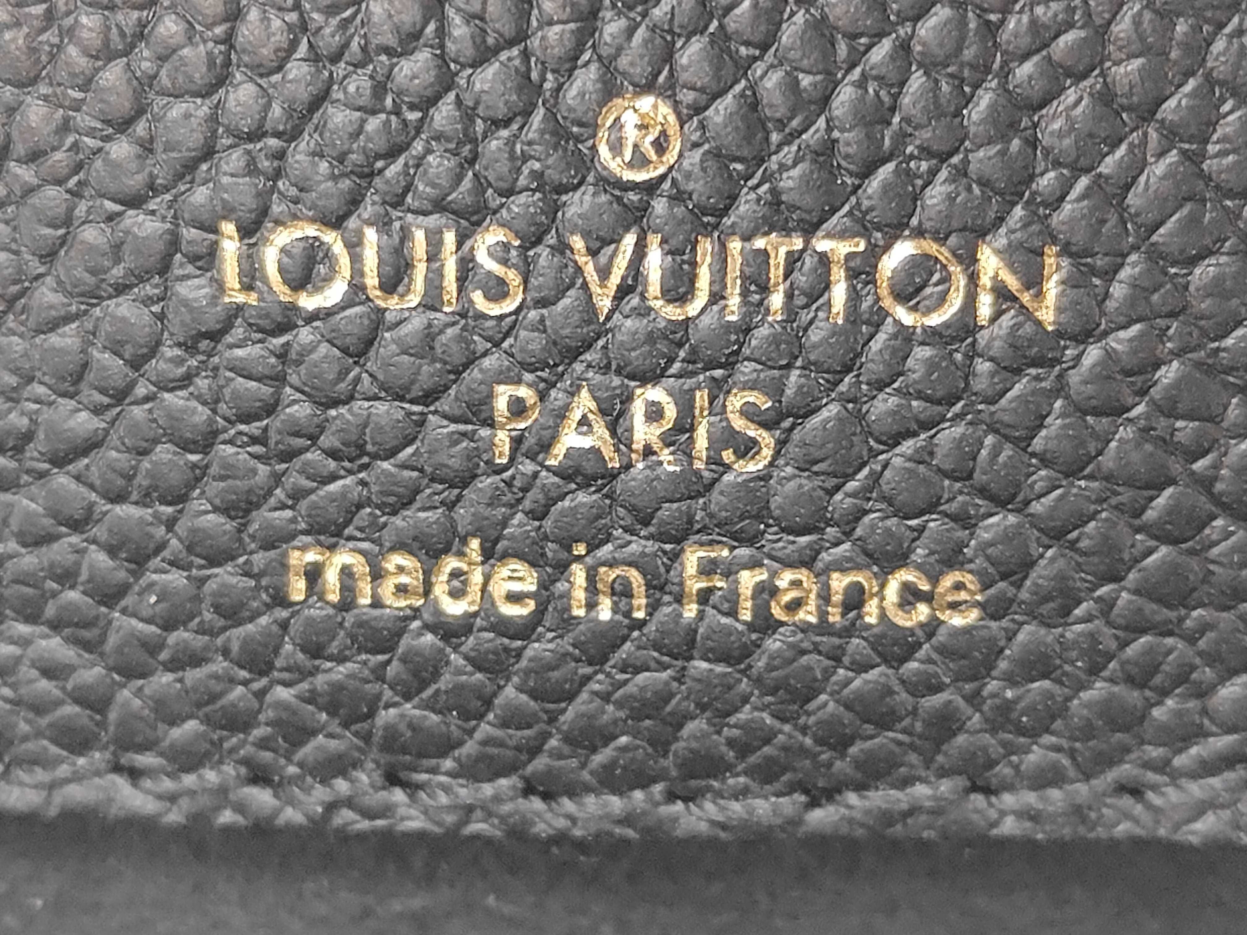 LV Bag Boite Chapeau Souple Shoulder Bag — view 9