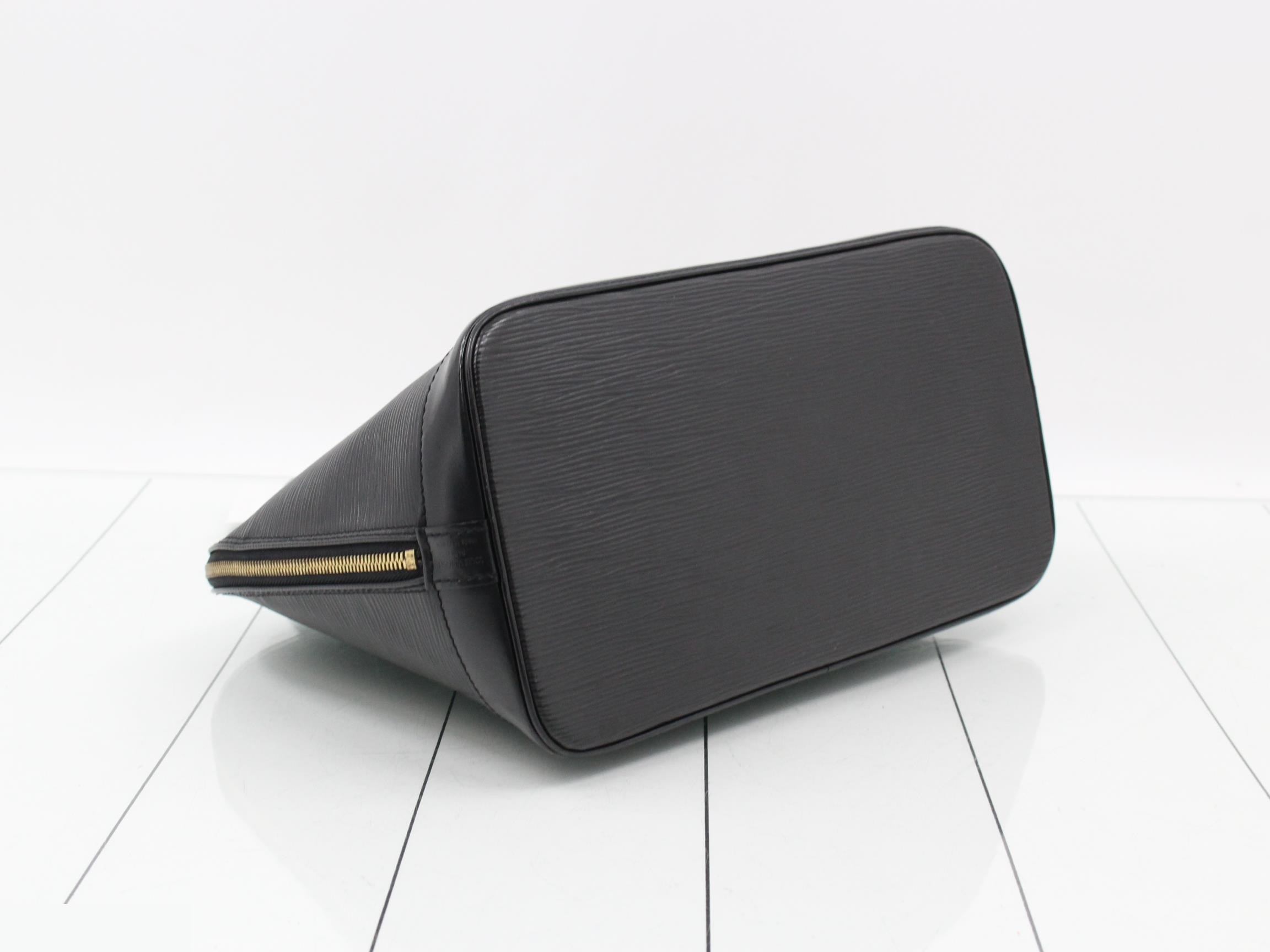 Epi Alma handbag — view 5
