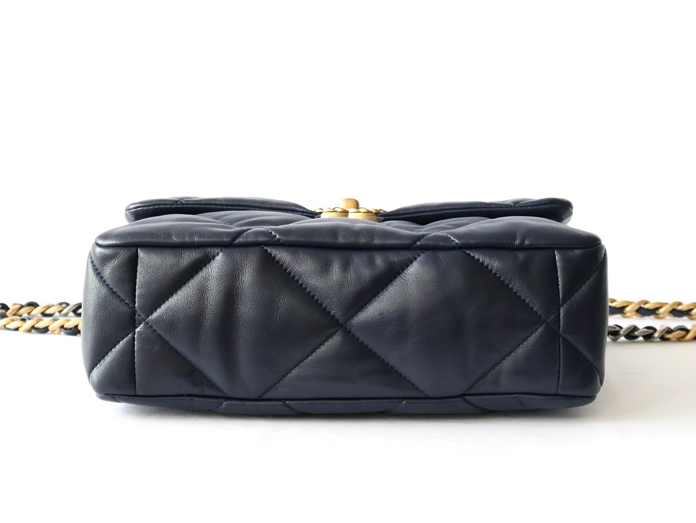 19 Lambskin Chain Shoulder Bag, Navy — view 5