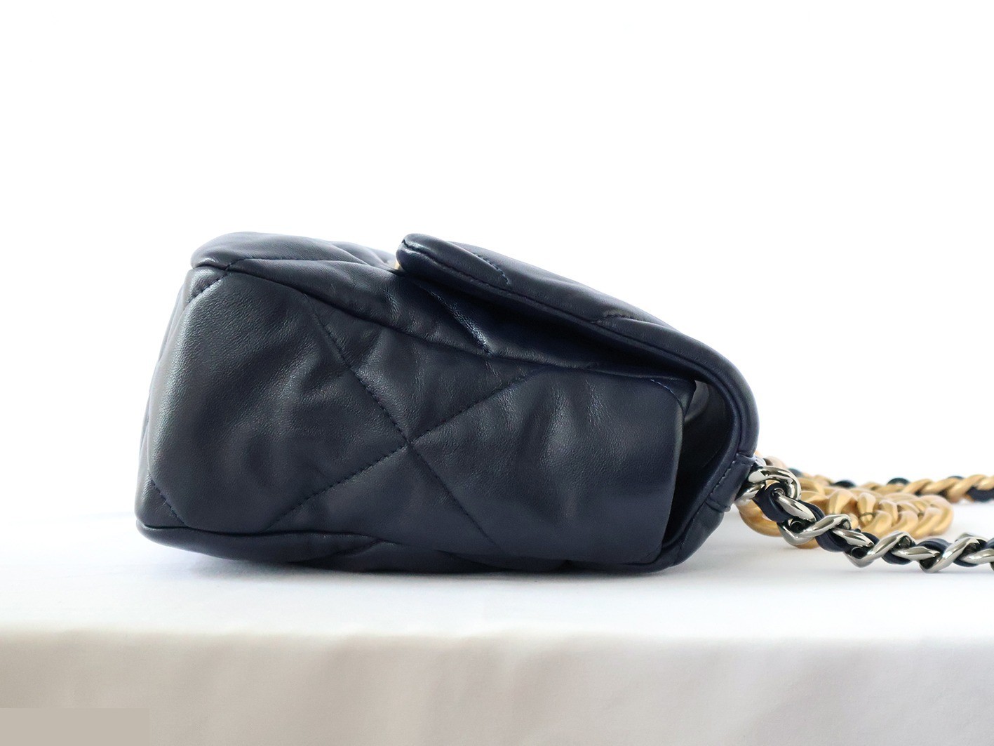 19 Lambskin Chain Shoulder Bag, Navy — view 6