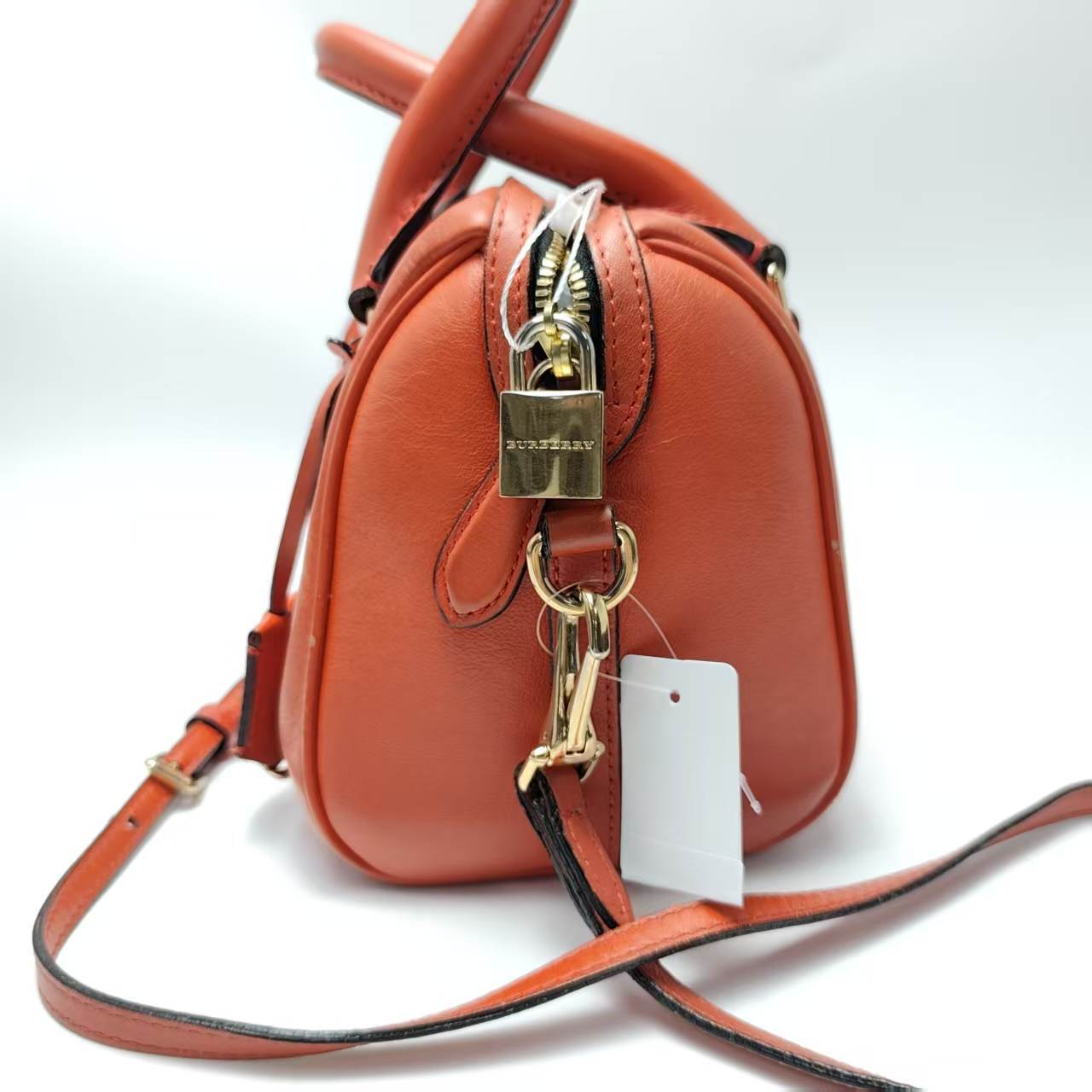 【*Shipped from: China*】BURBERRY Leather Shoulder Bag — view 4