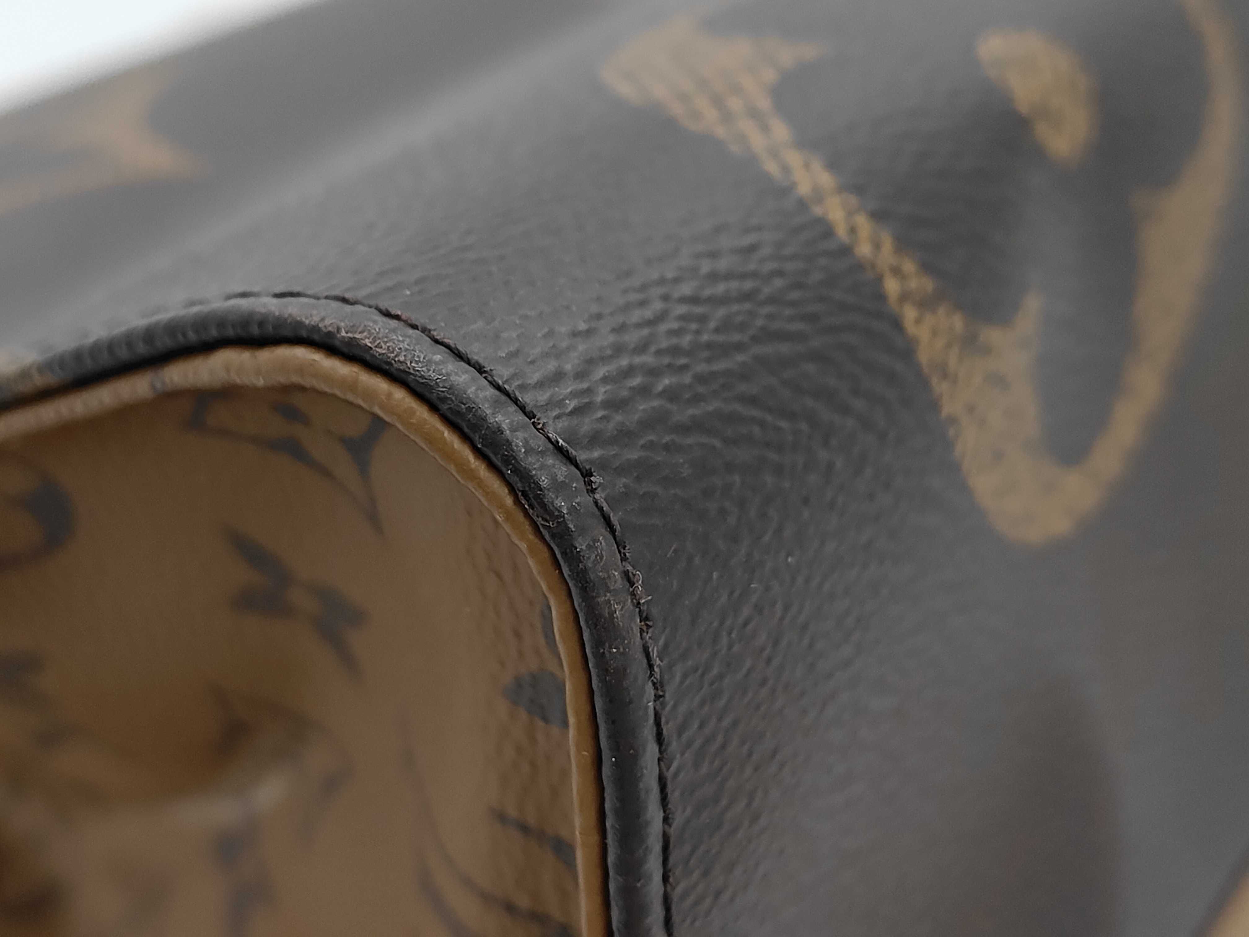 Onzago- Tote Bag — view 4