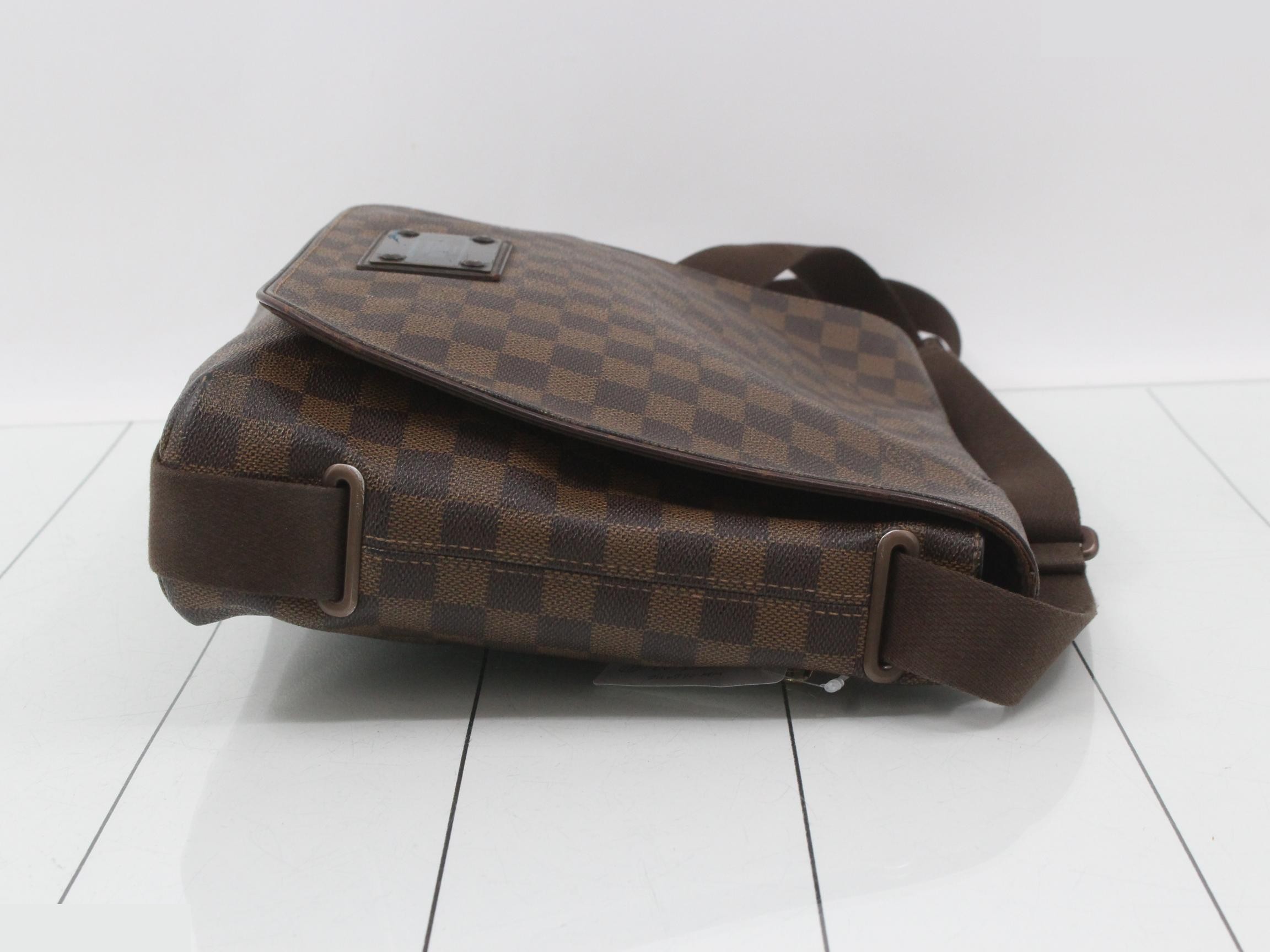 LV Damier Brooklyn MM — view 3