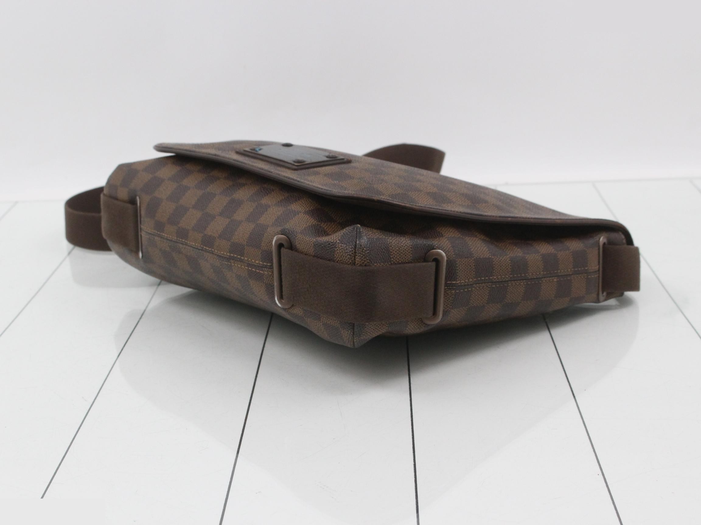 LV Damier Brooklyn MM — view 6