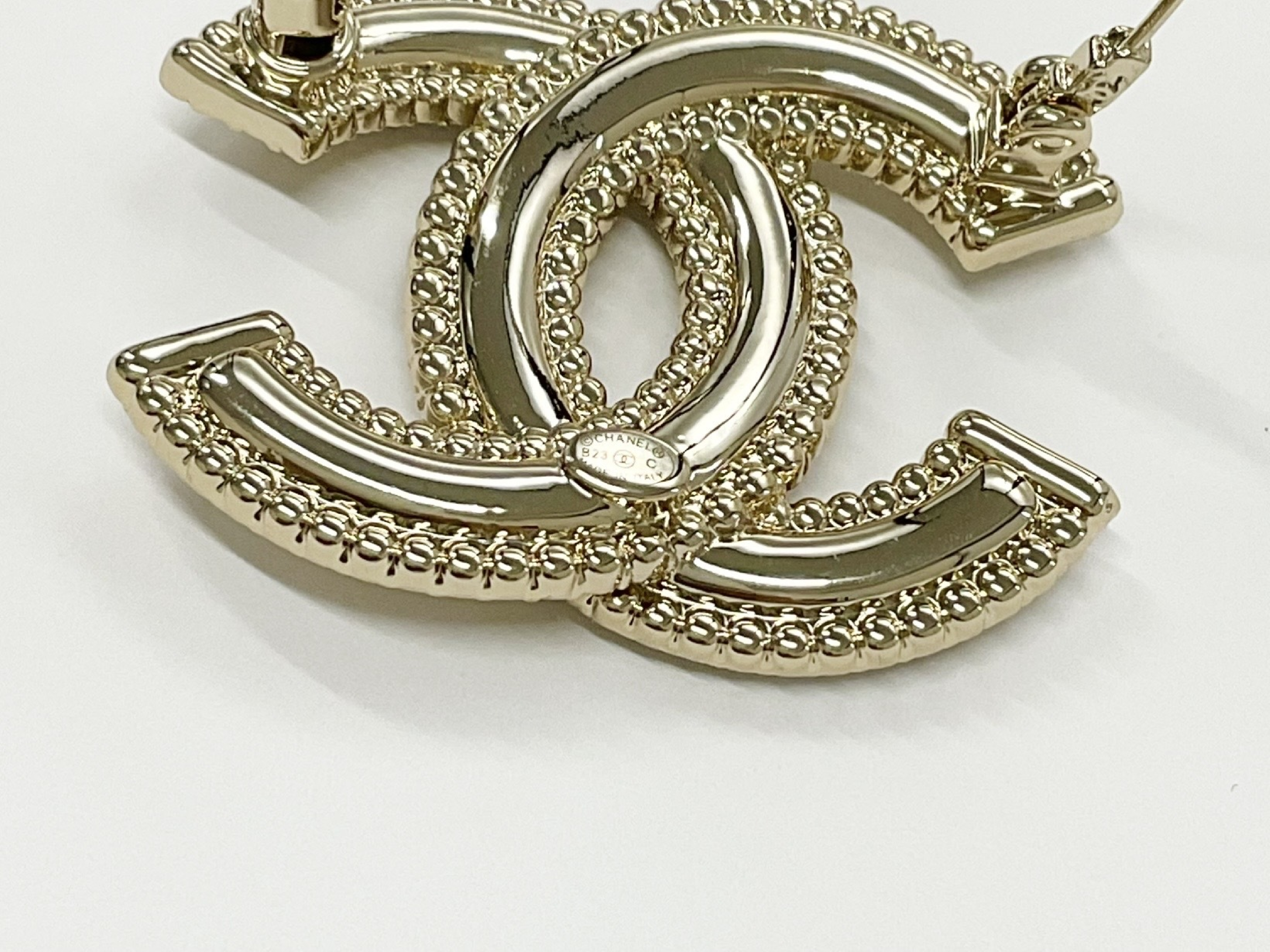 GP Brooch — view 4