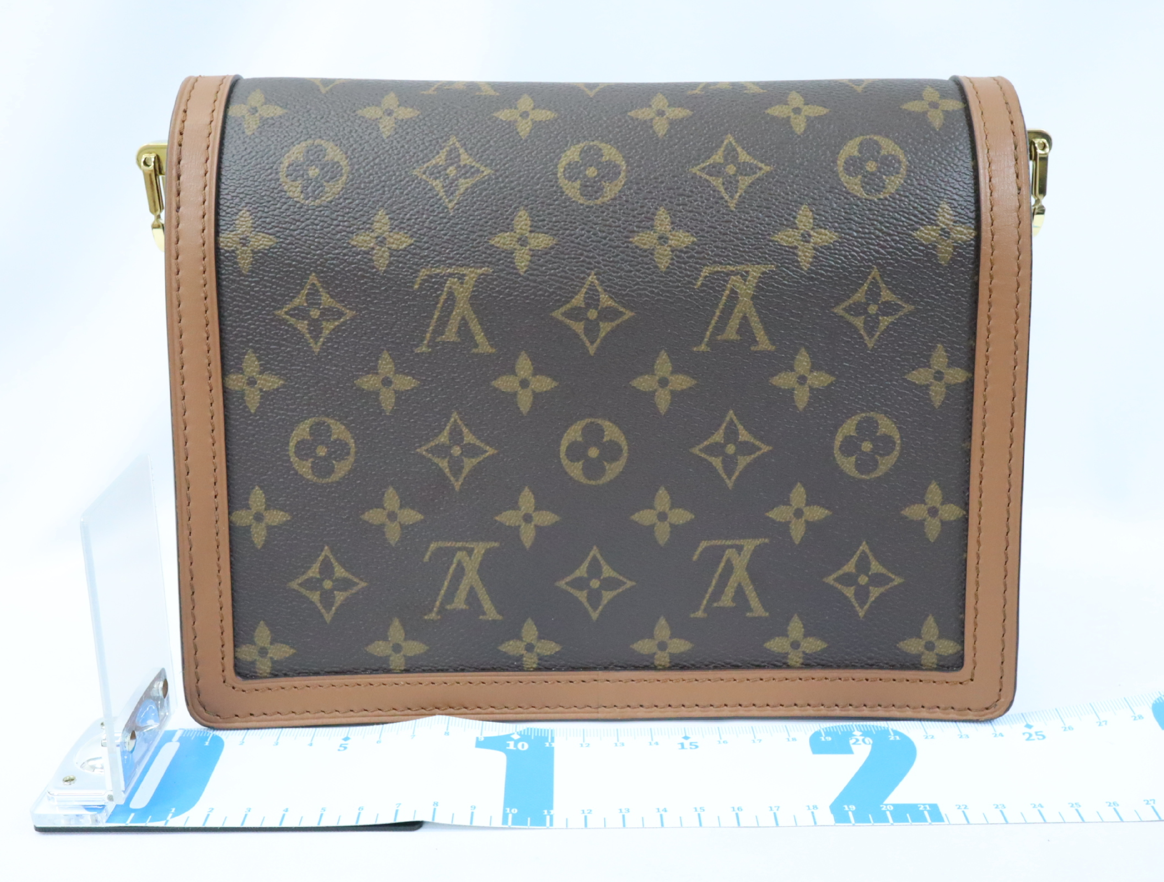Monogram Reverse Dauphine MM M45958 Shoulder Bag (RFID detected) — view 2