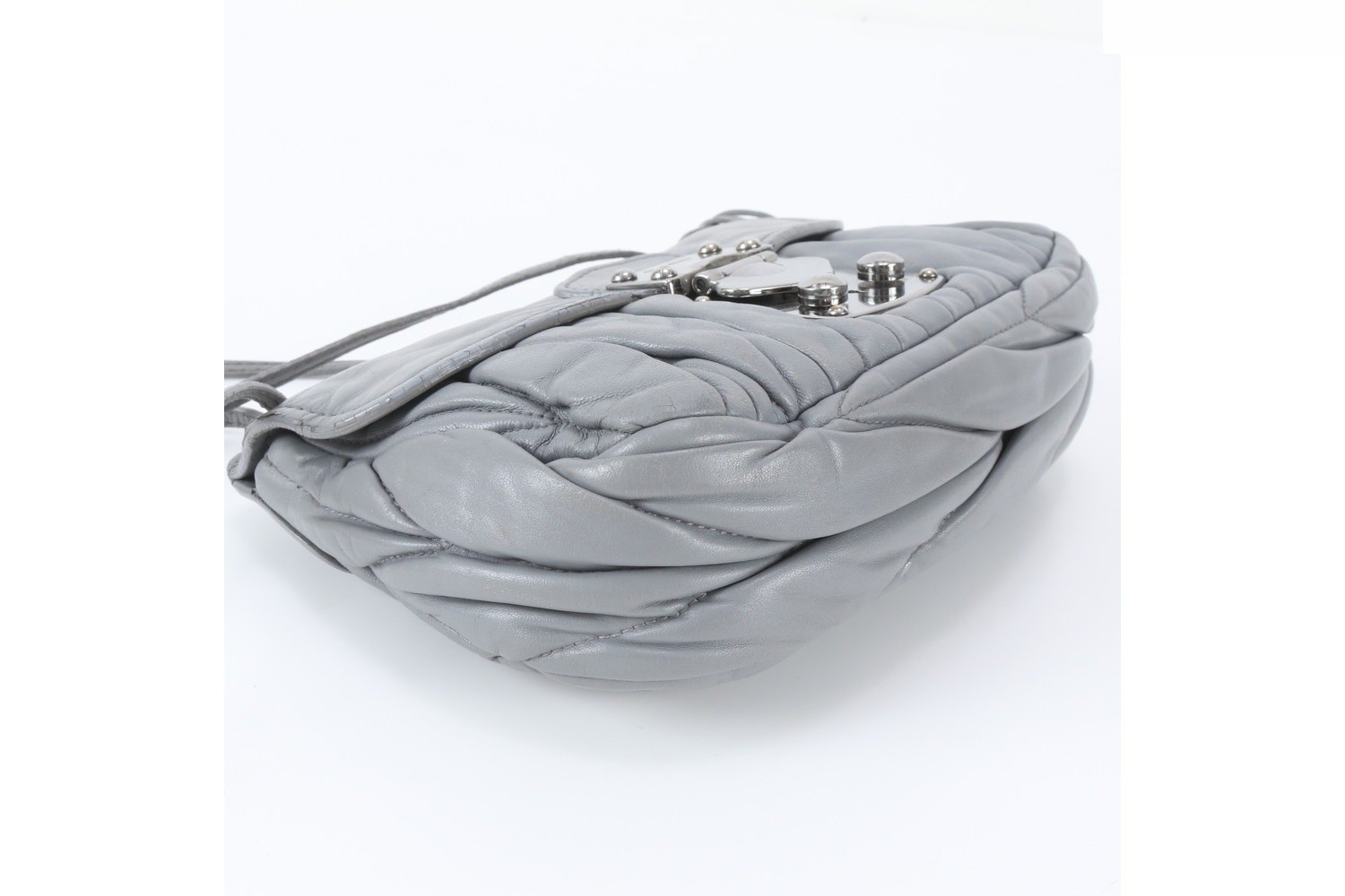 Matelassé Chain Crossbody Leather Shoulder Bag — view 4