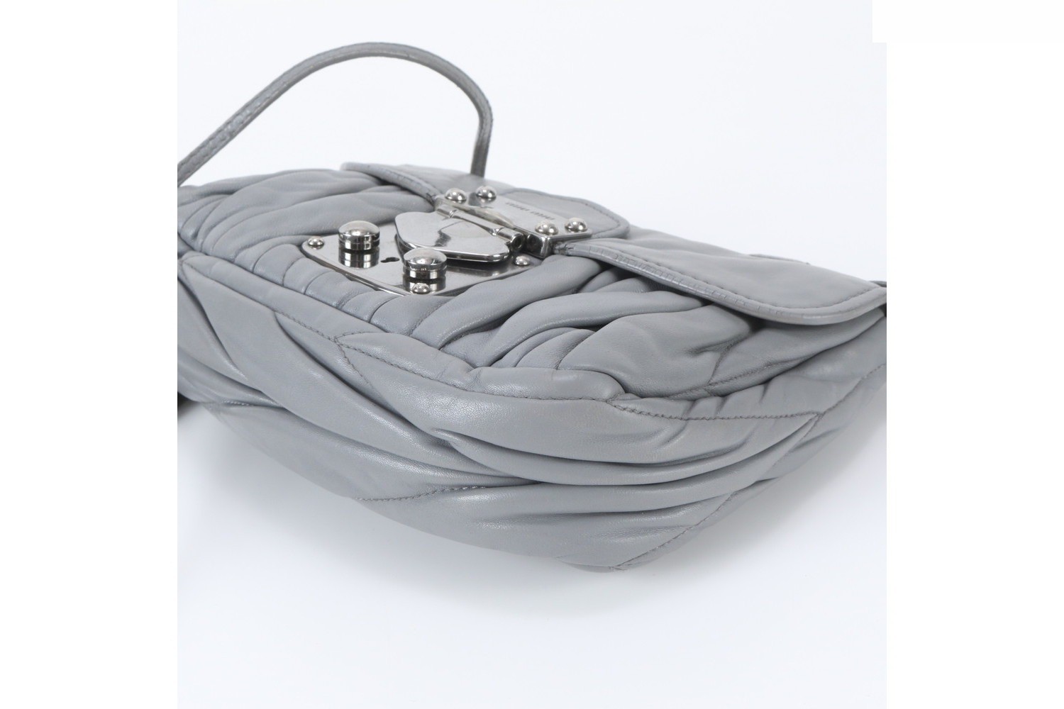 Matelassé Chain Crossbody Leather Shoulder Bag — view 6