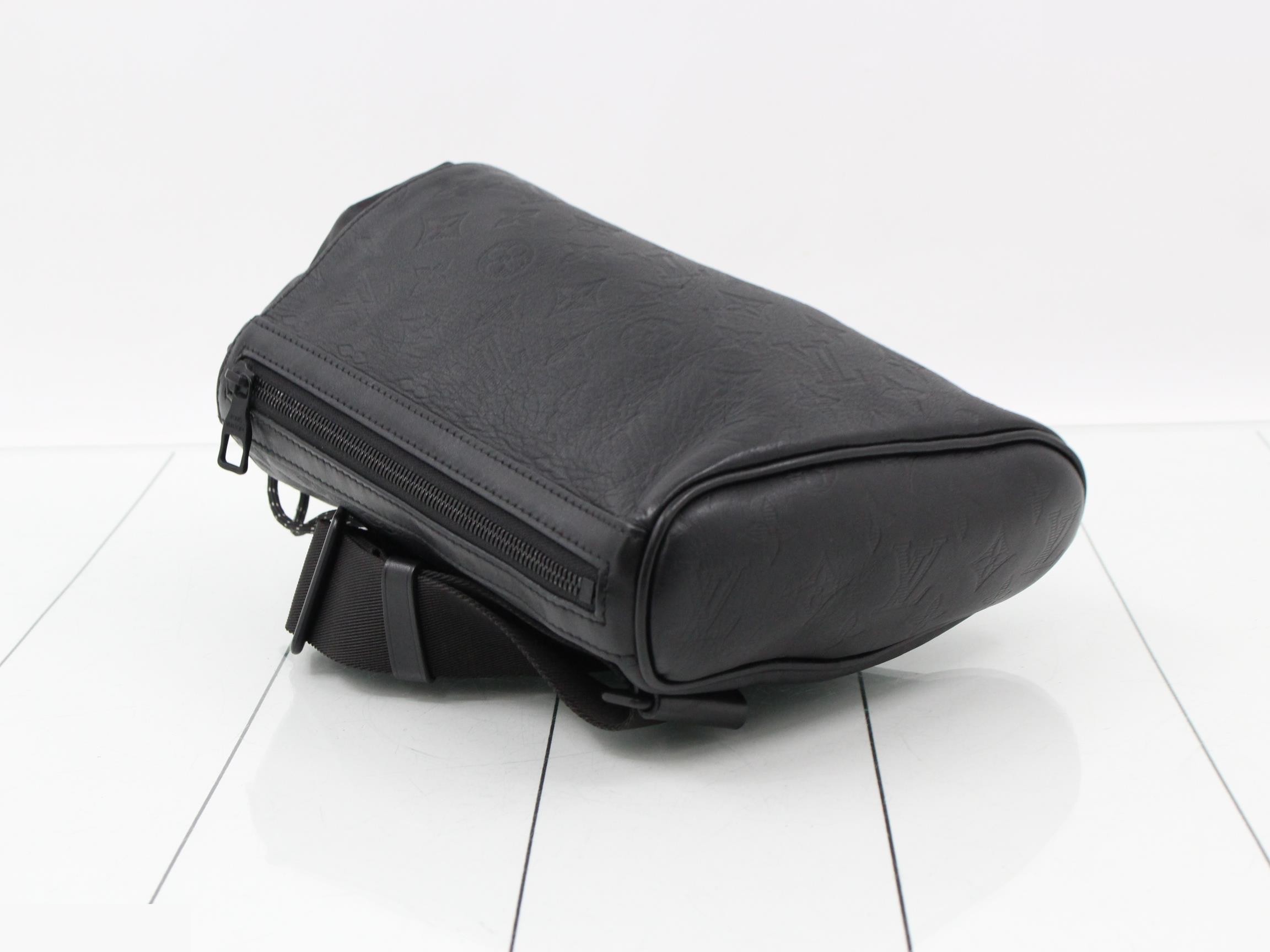 Monogram Shadow Chalk Sling Bag Shoulder Bag — view 5