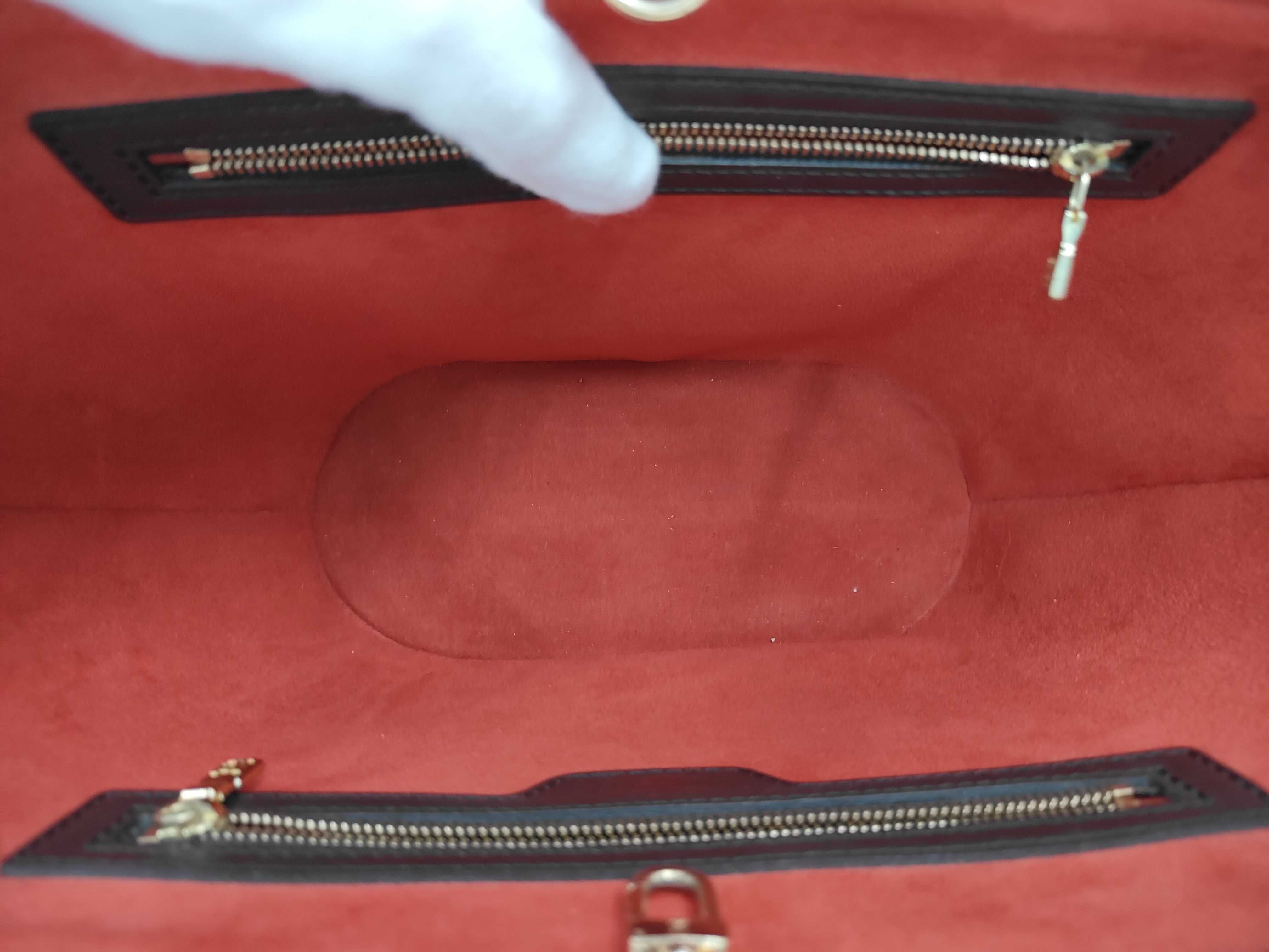 Damier Manosque PM Tote Bag — view 9