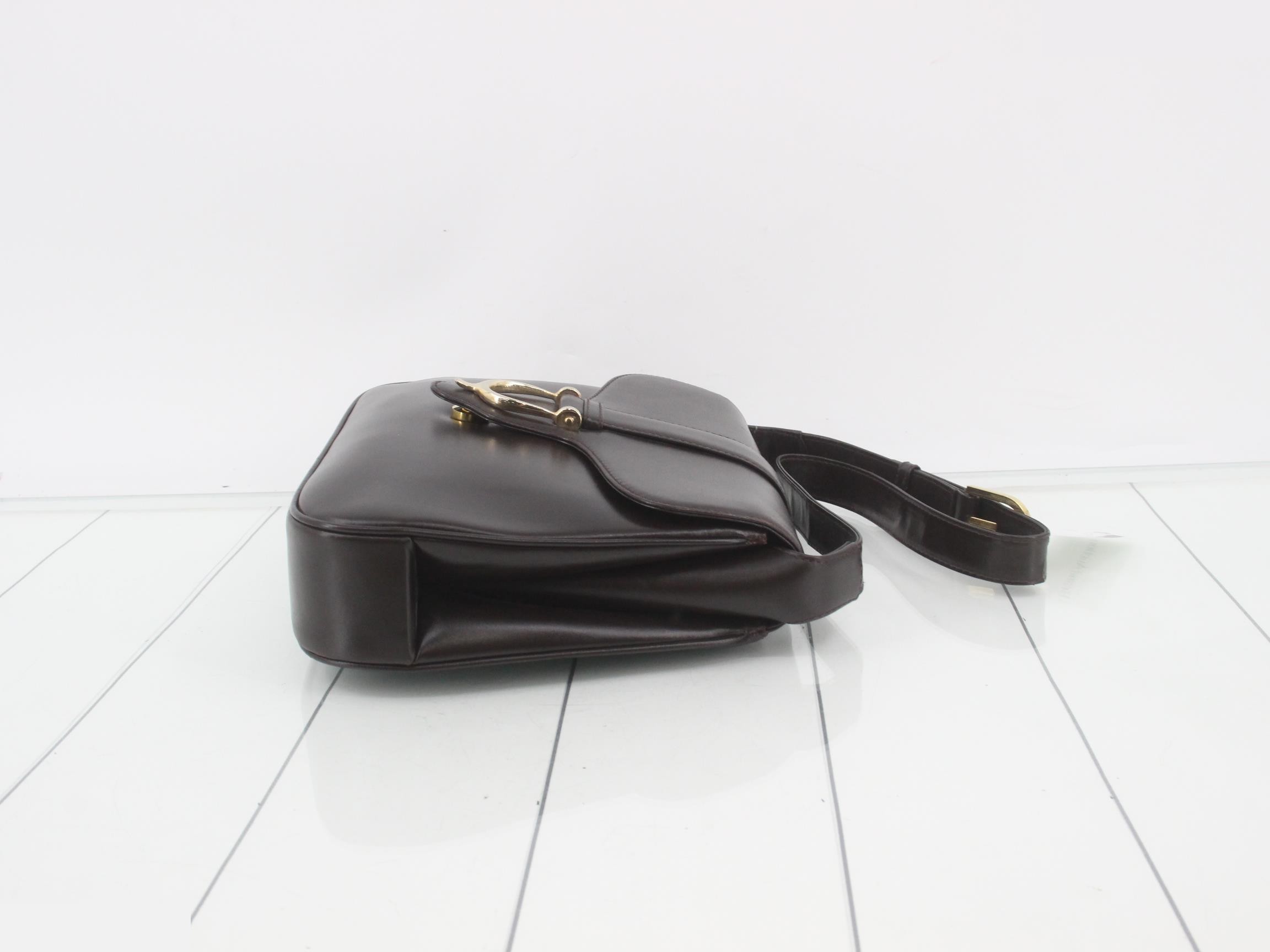 Old Gucci leather semi-shoulder bag — view 3