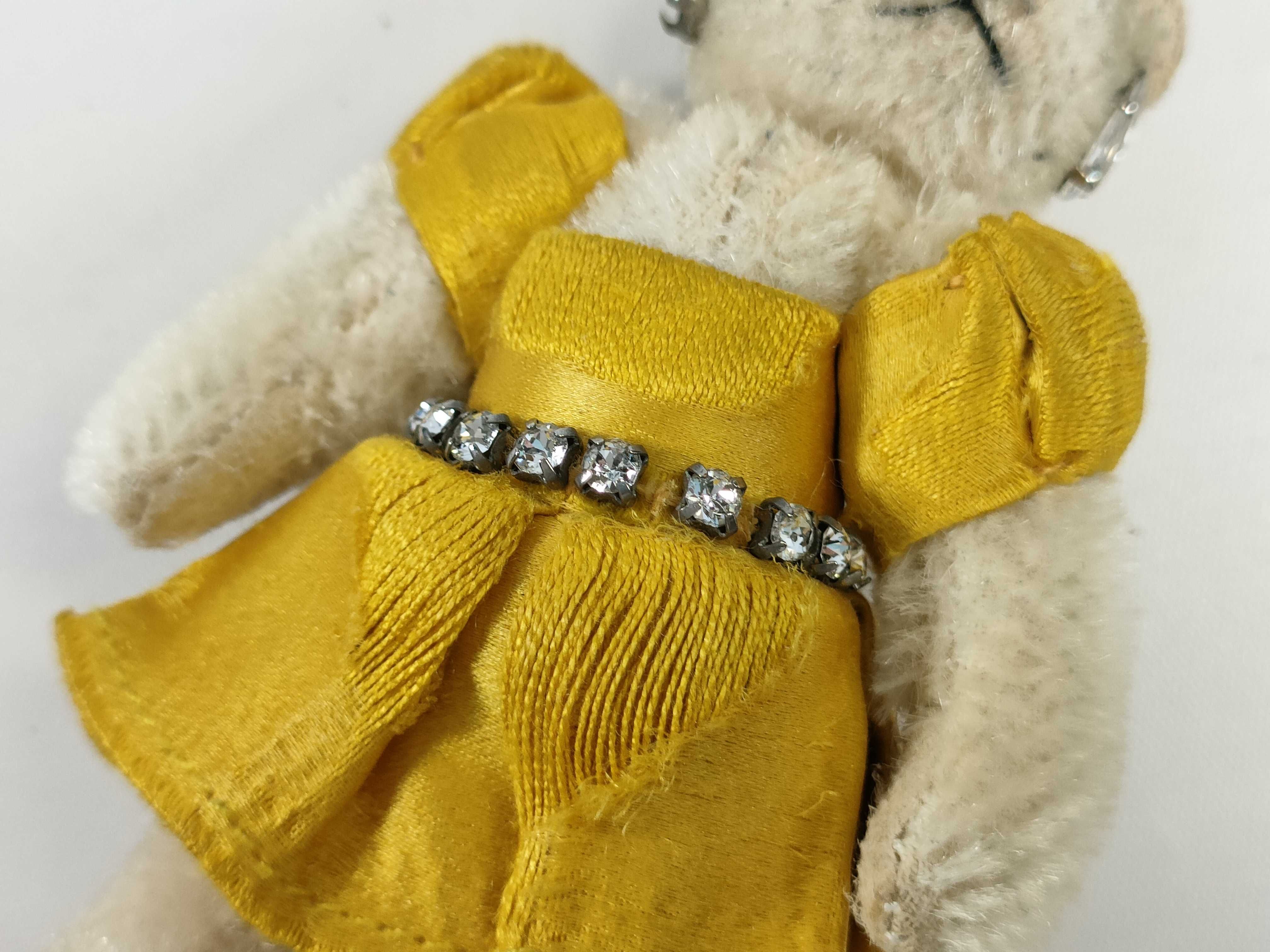 Bear Charm Key Case/Keychain — view 6