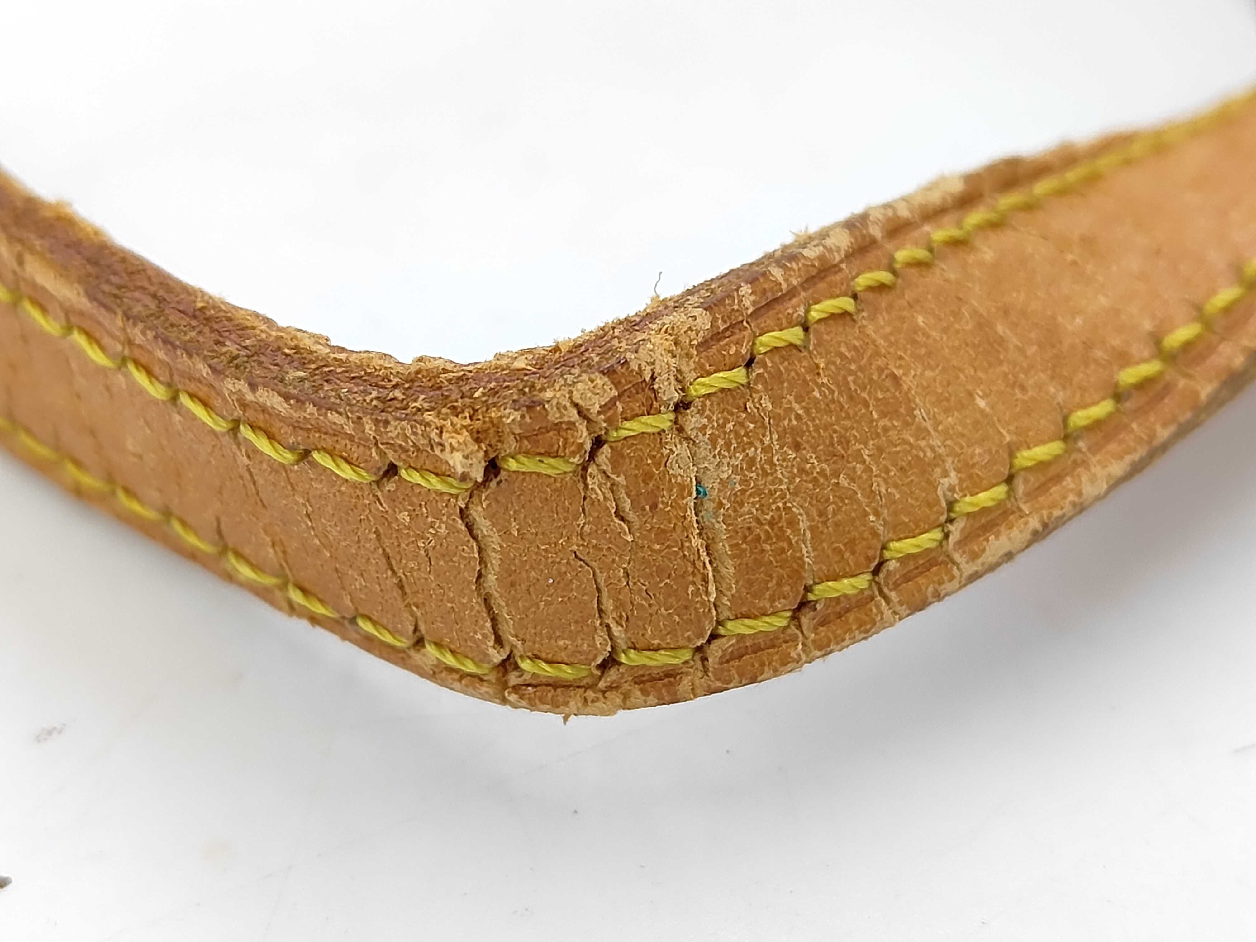 Monogram LV Jaune Fille Shoulder Bag — view 5