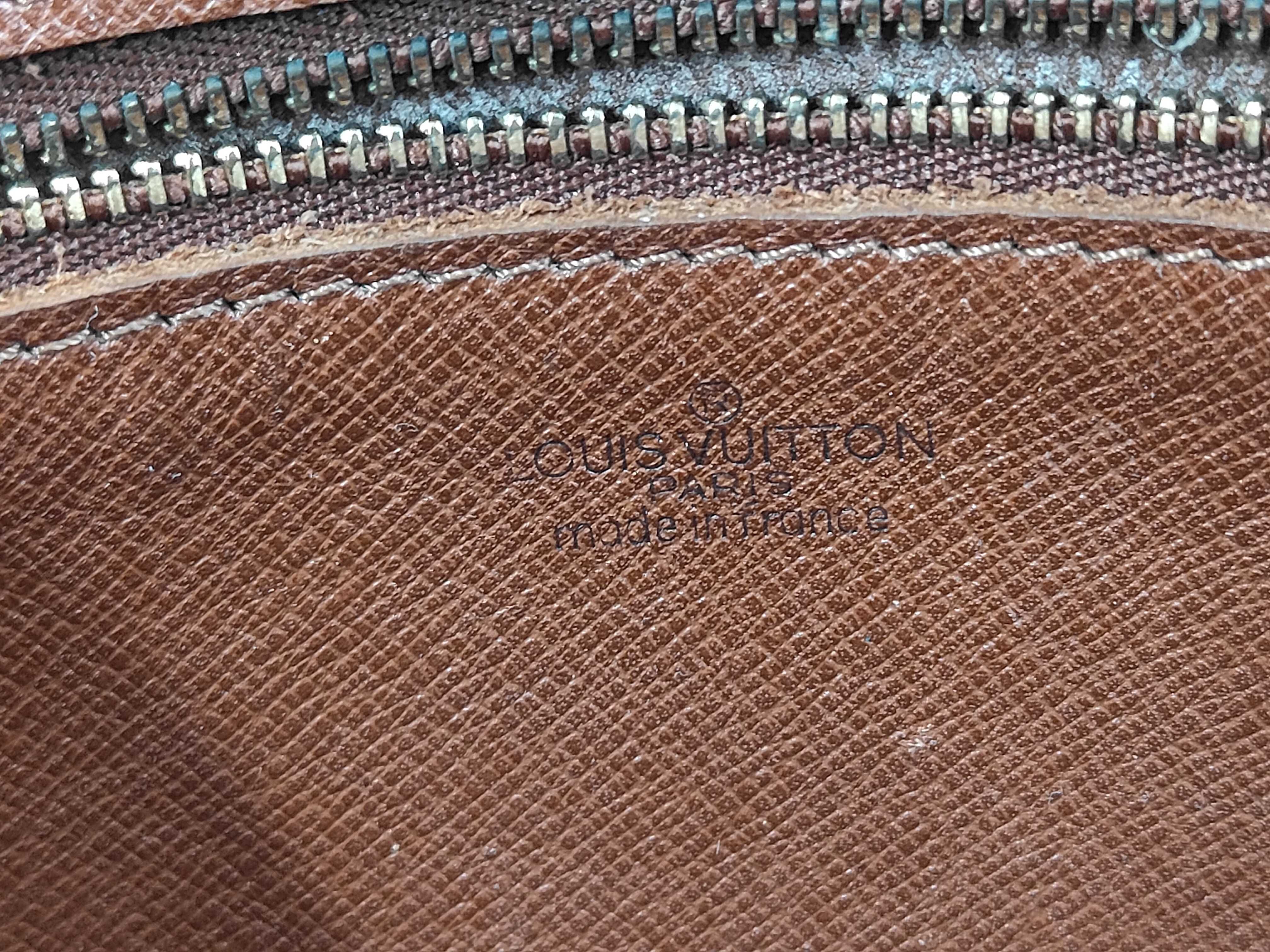 Monogram LV Jaune Fille Shoulder Bag — view 10
