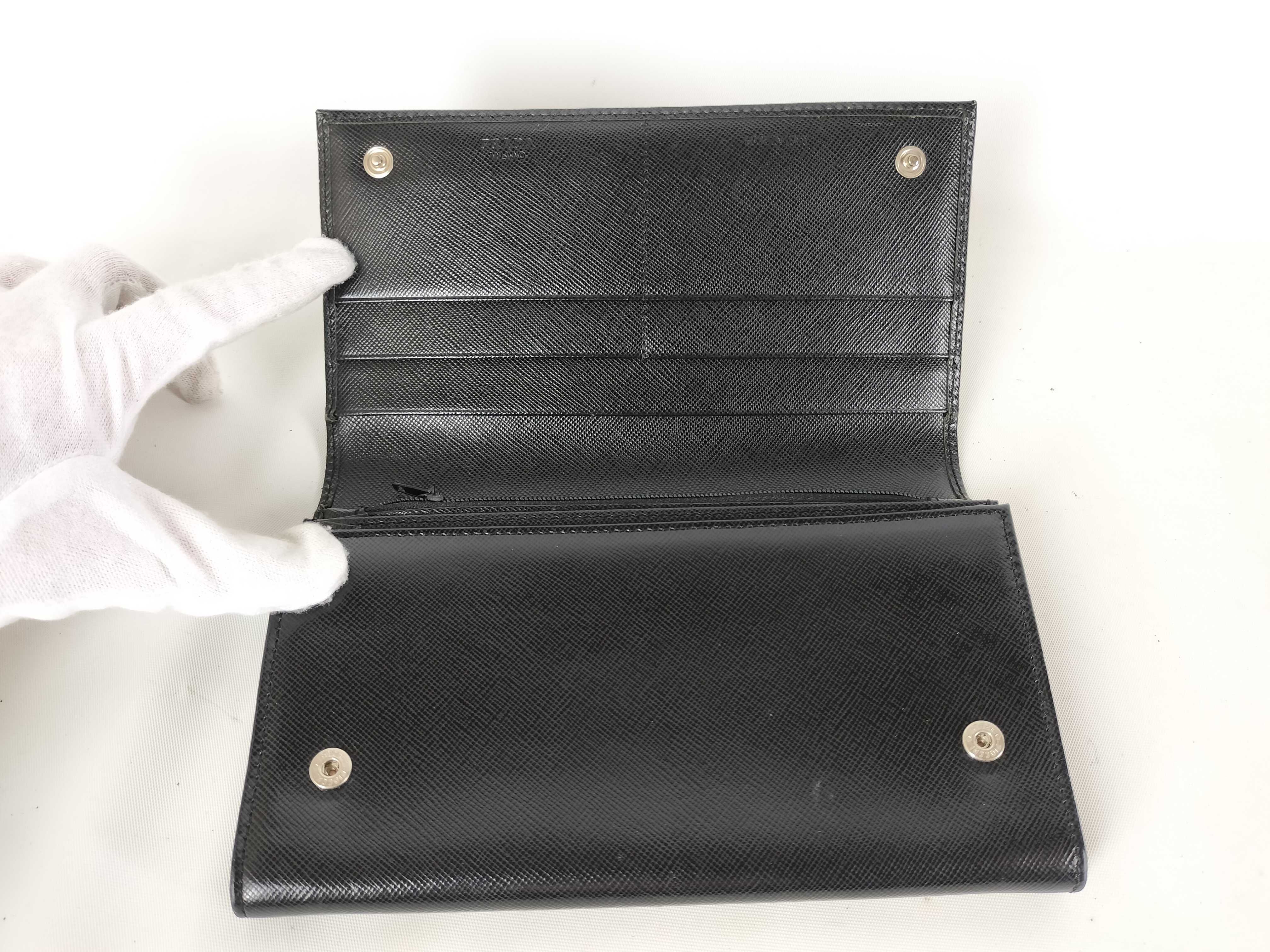 Saffiano Long Wallet — view 4