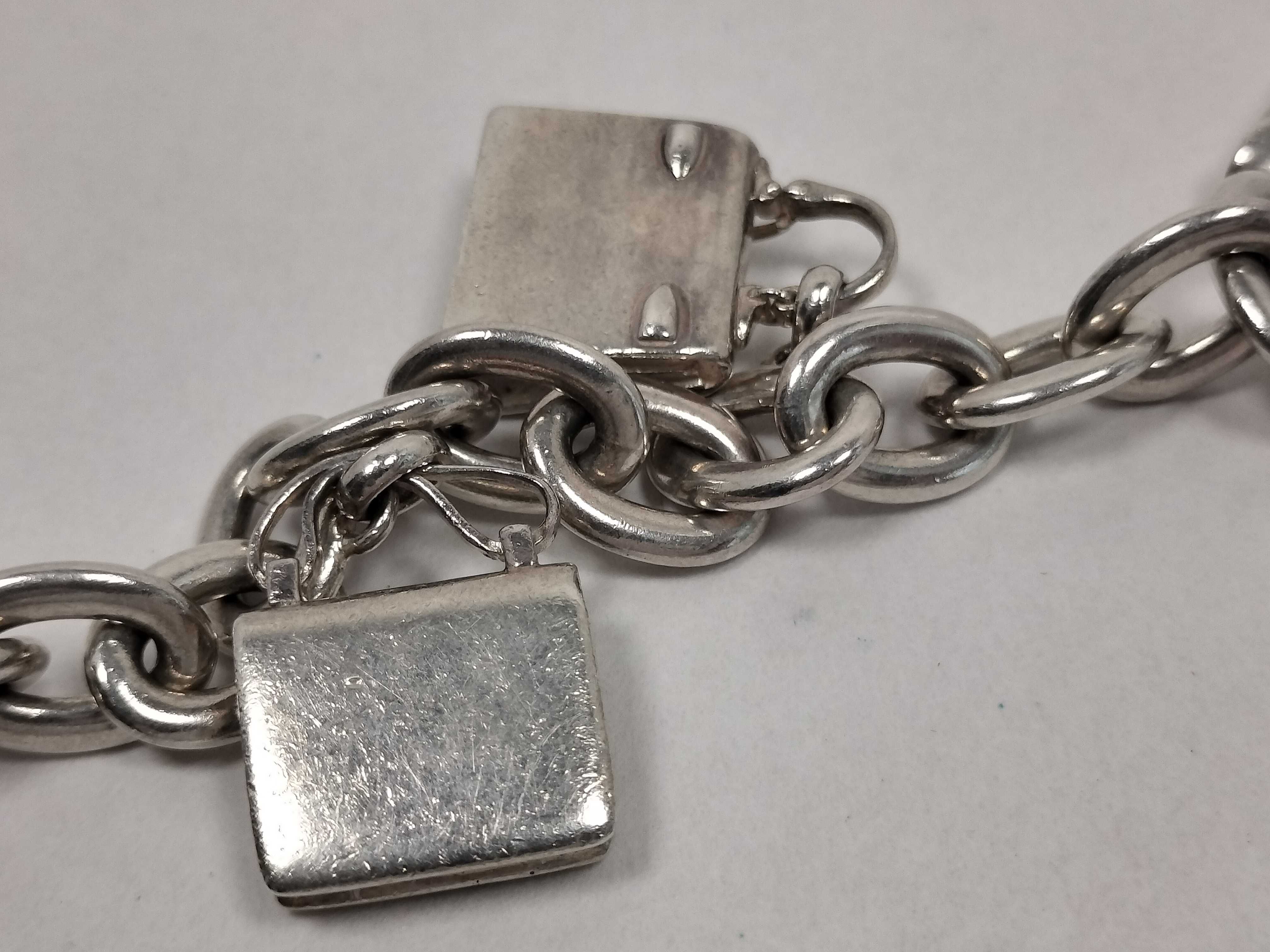 Amulette 4 Silver Bracelet/Bangle — view 9
