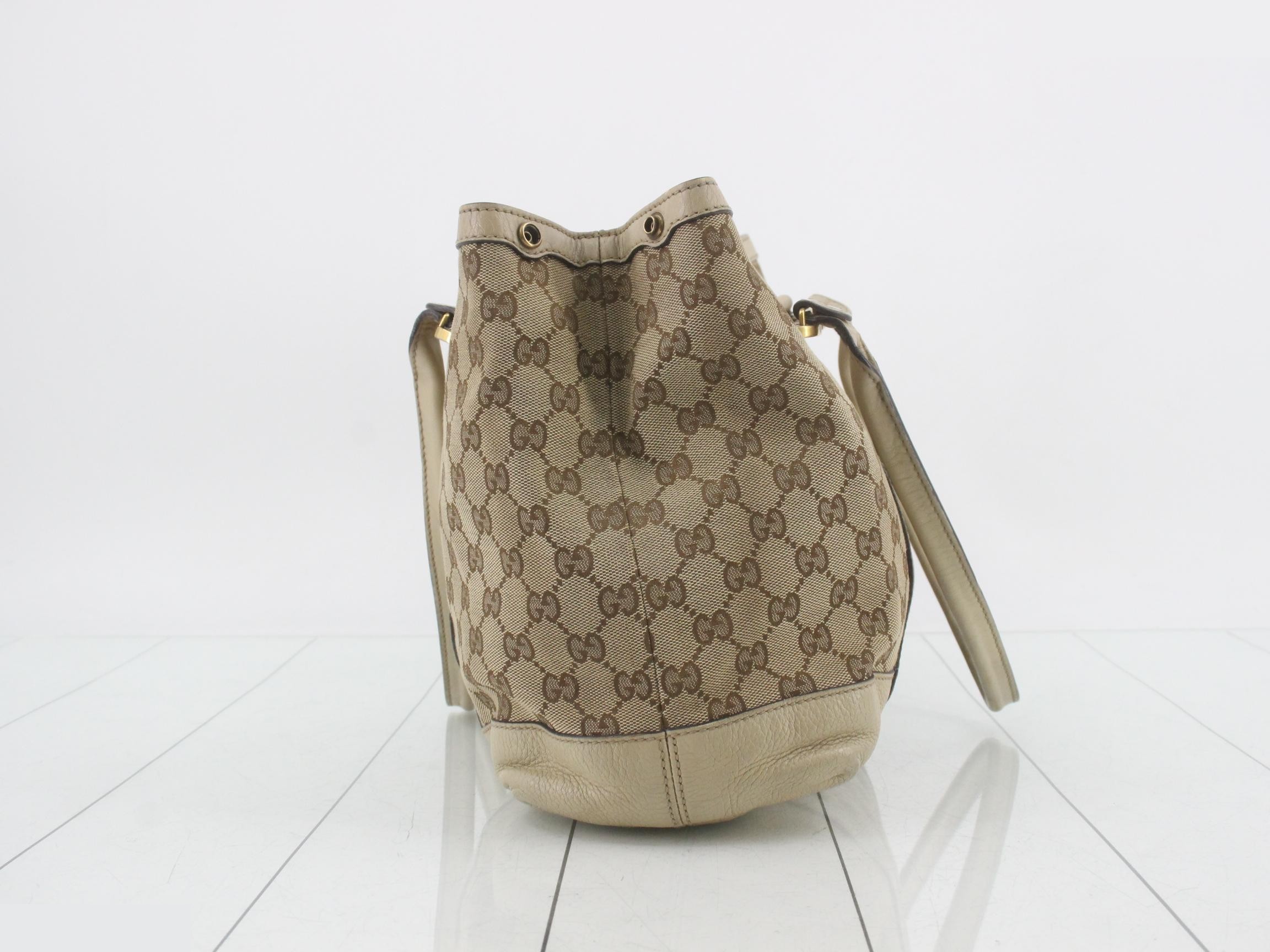 GG Canvas Handbag Interlocking — view 4