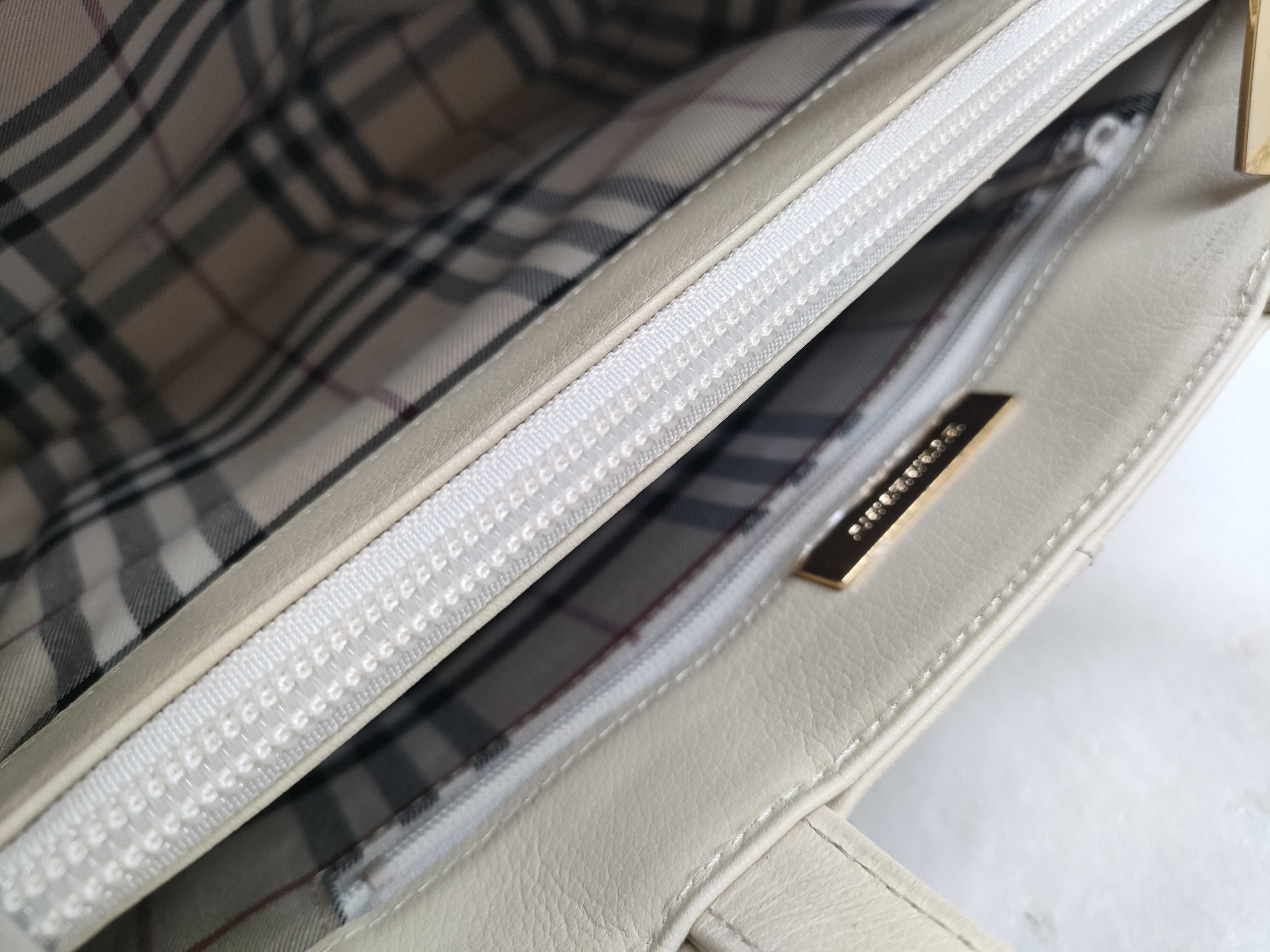 Leather Handbag, White Handbag — view 11