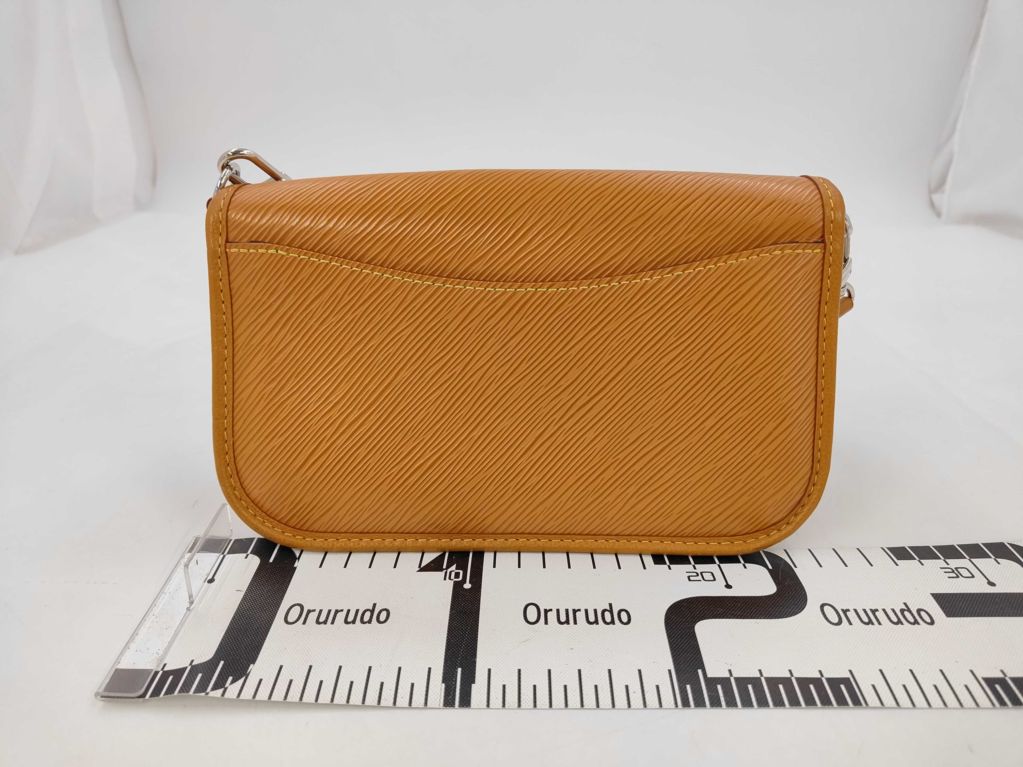 Bussy M59459 Goldmiel Epi Leather Shoulder Bag — view 2
