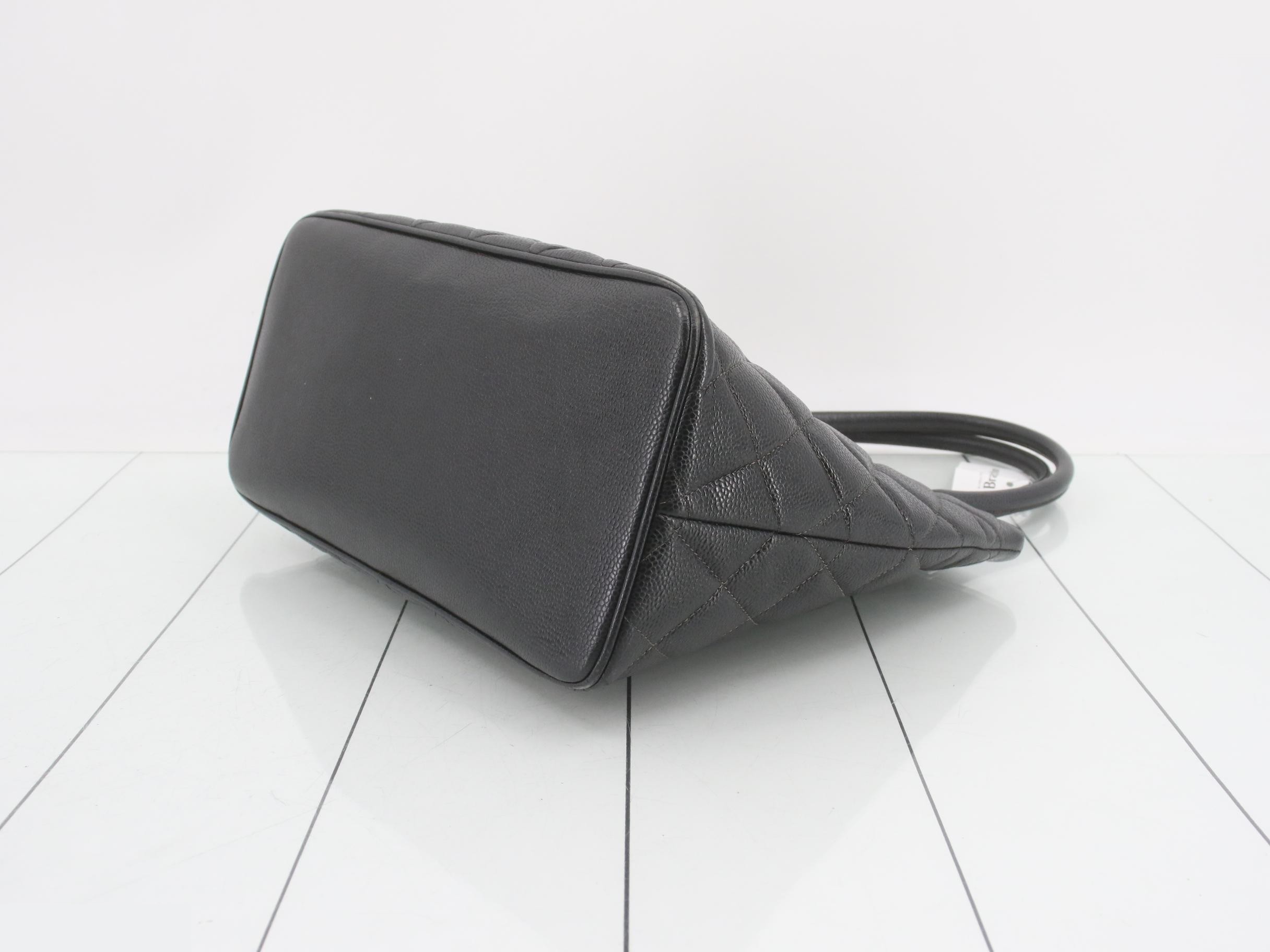 Matelassé Reissue Tote Bag, Caviar Leather — view 6