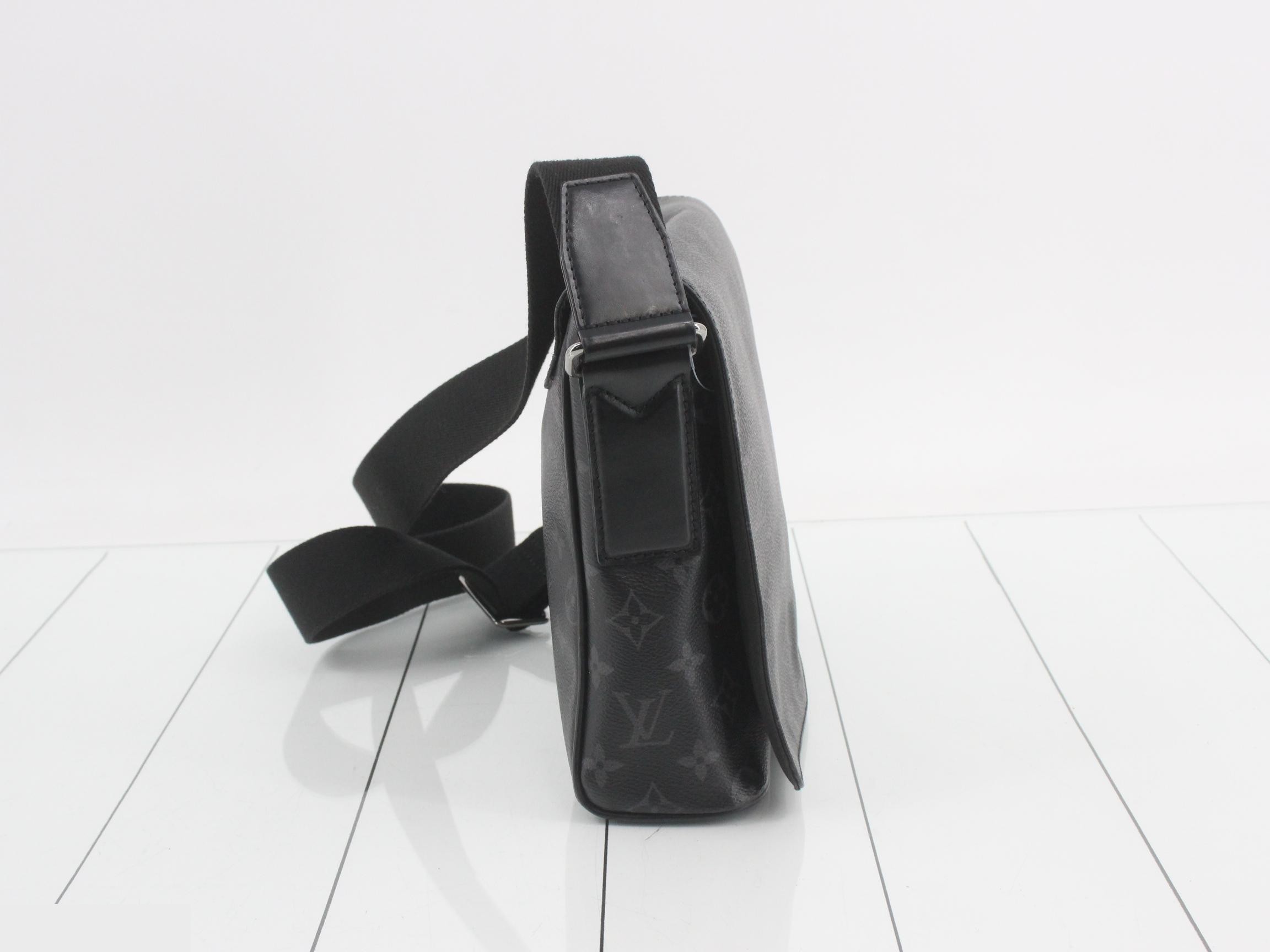 District PM NV2 — view 4