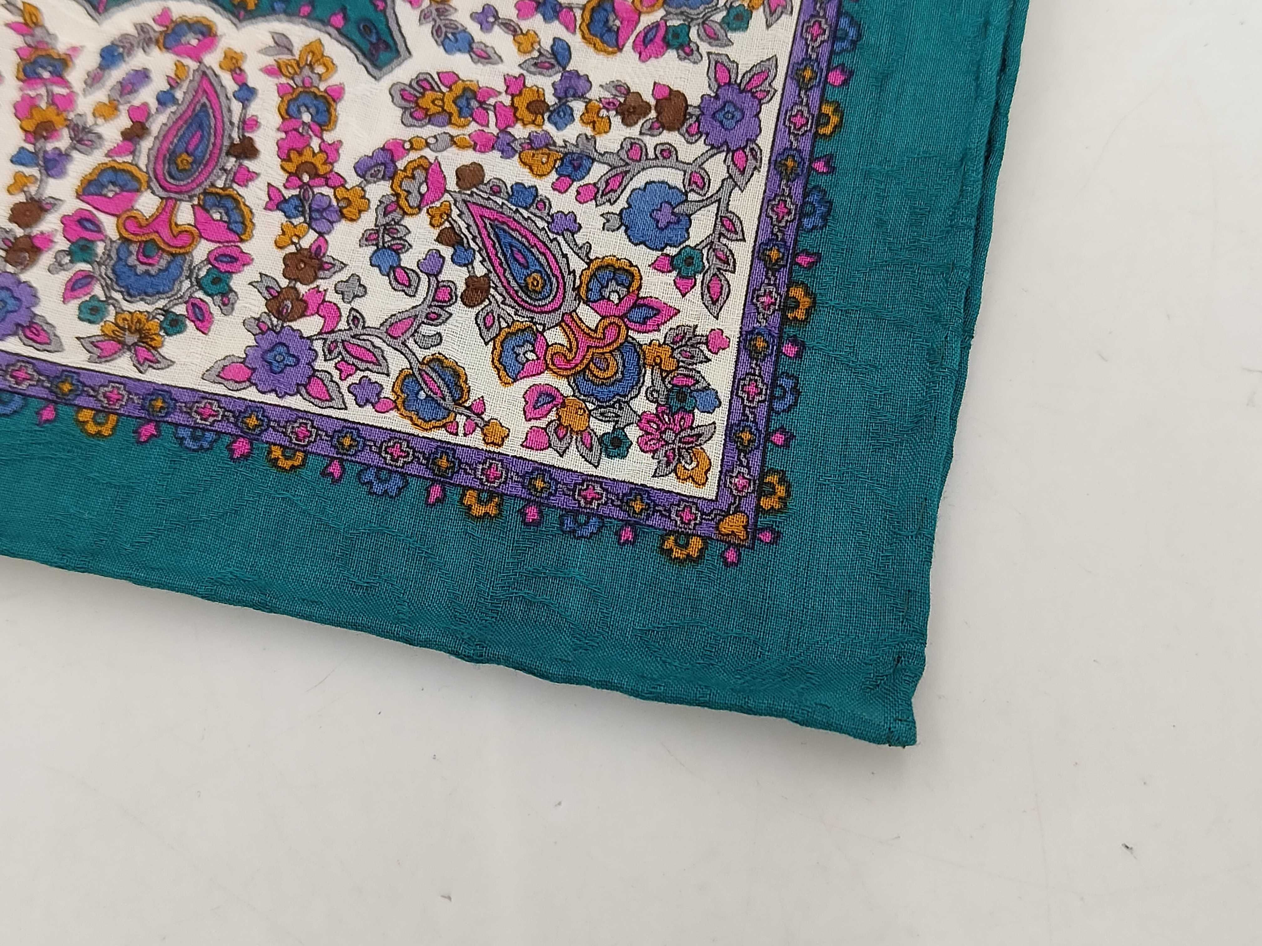 handkerchief/scarf with sticker, large size, paisley pattern, emerald green, and other accessories. — view 4