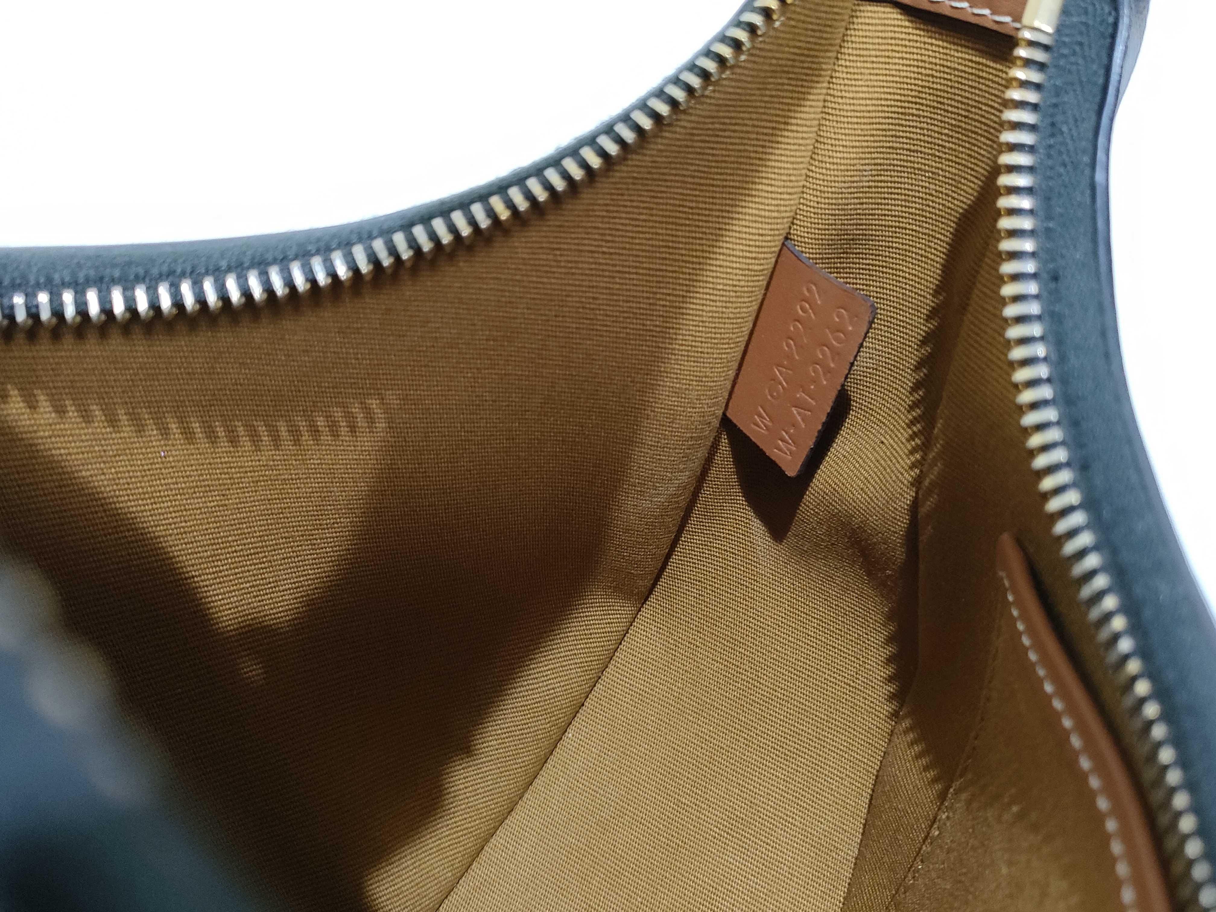 One-Shoulder Bag (Shoulder Bag) — view 13