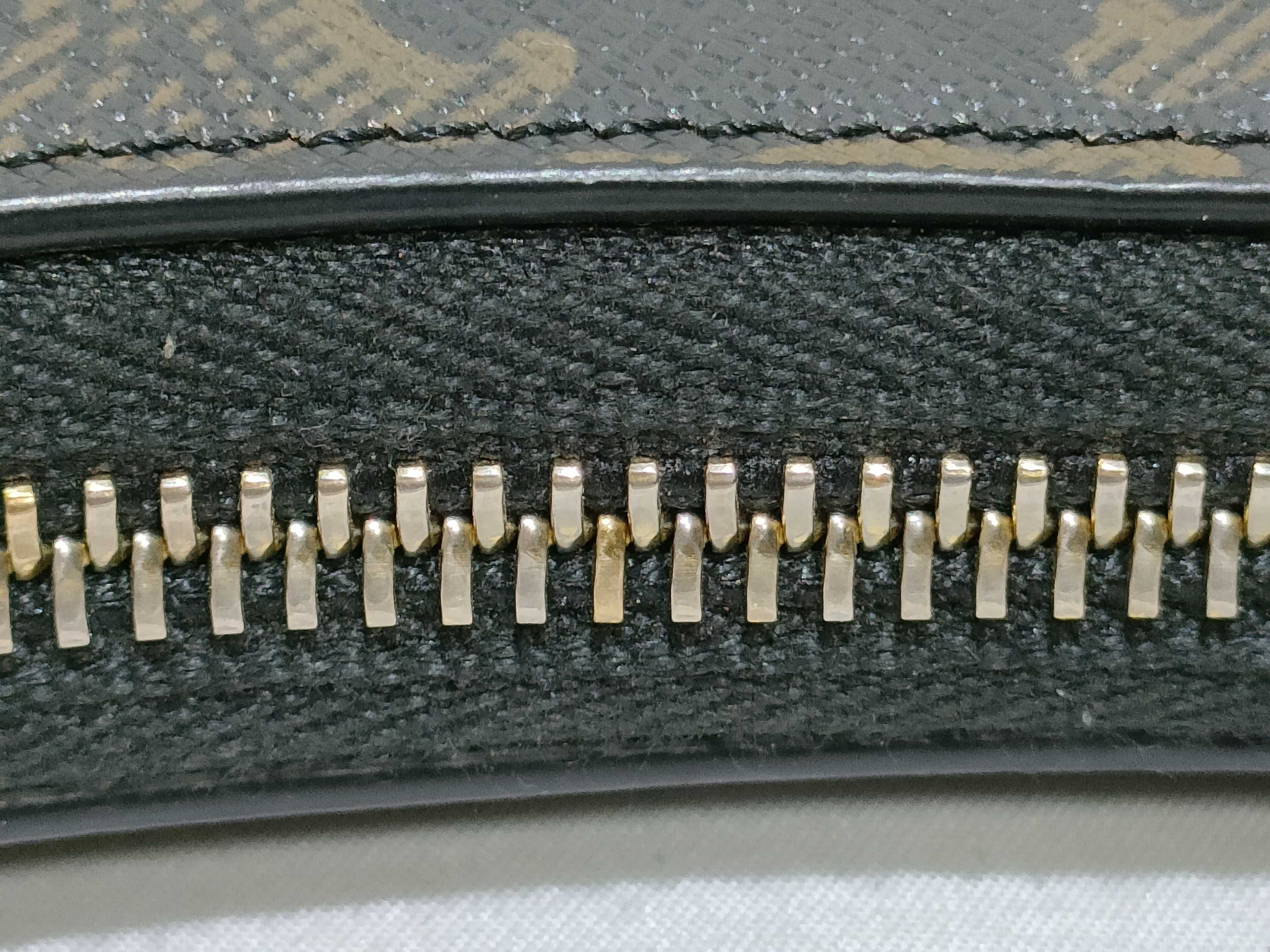 One-Shoulder Bag (Shoulder Bag) — view 8