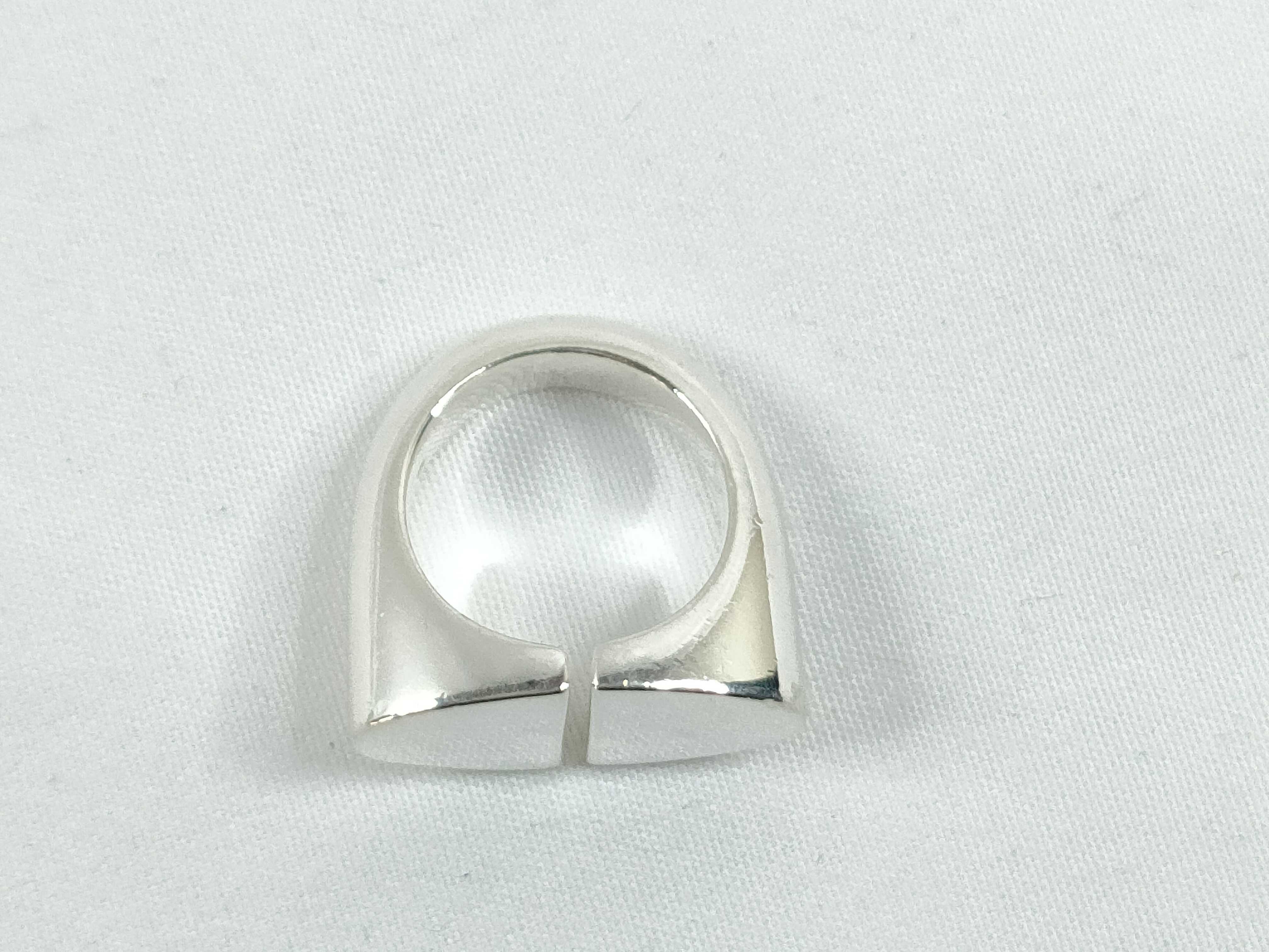 ring — view 5