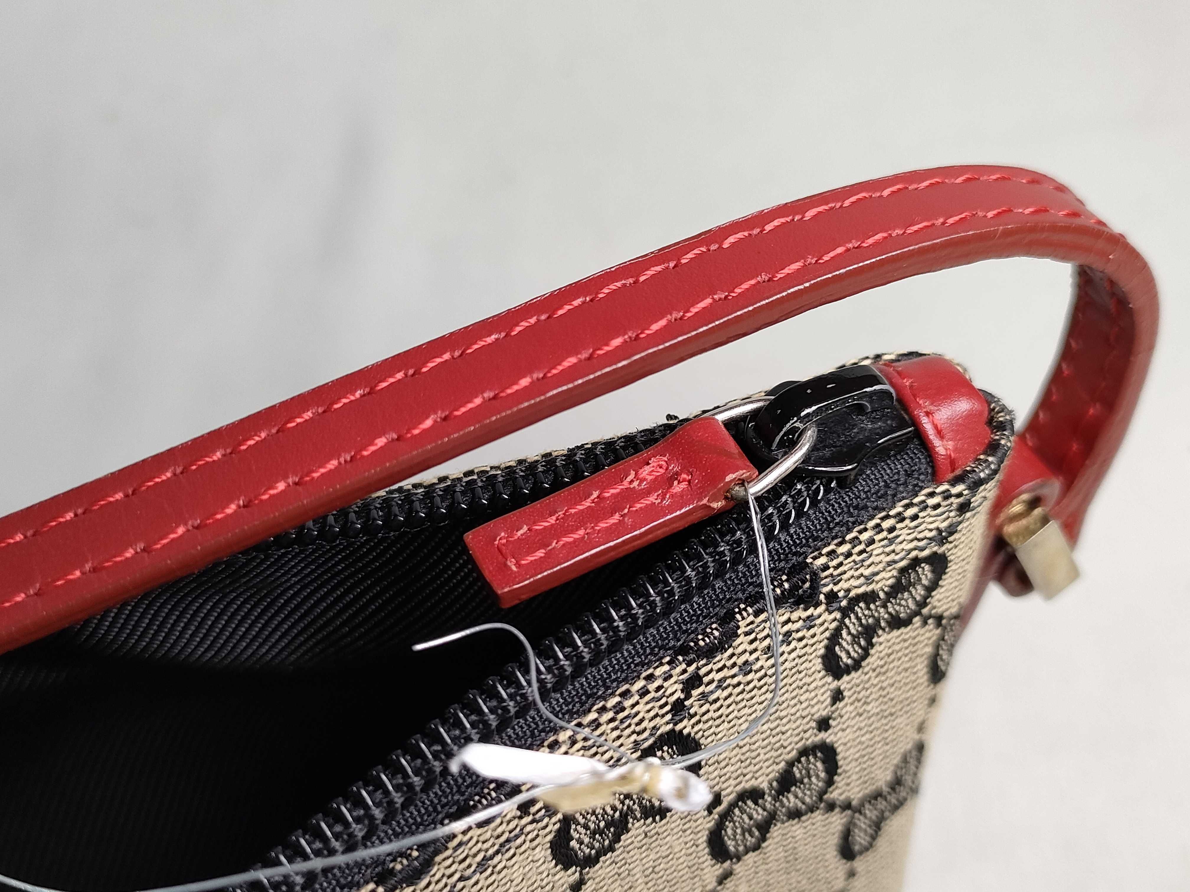 GG Canvas Gucci Pouch 039.1103.2123 Handbag — view 12