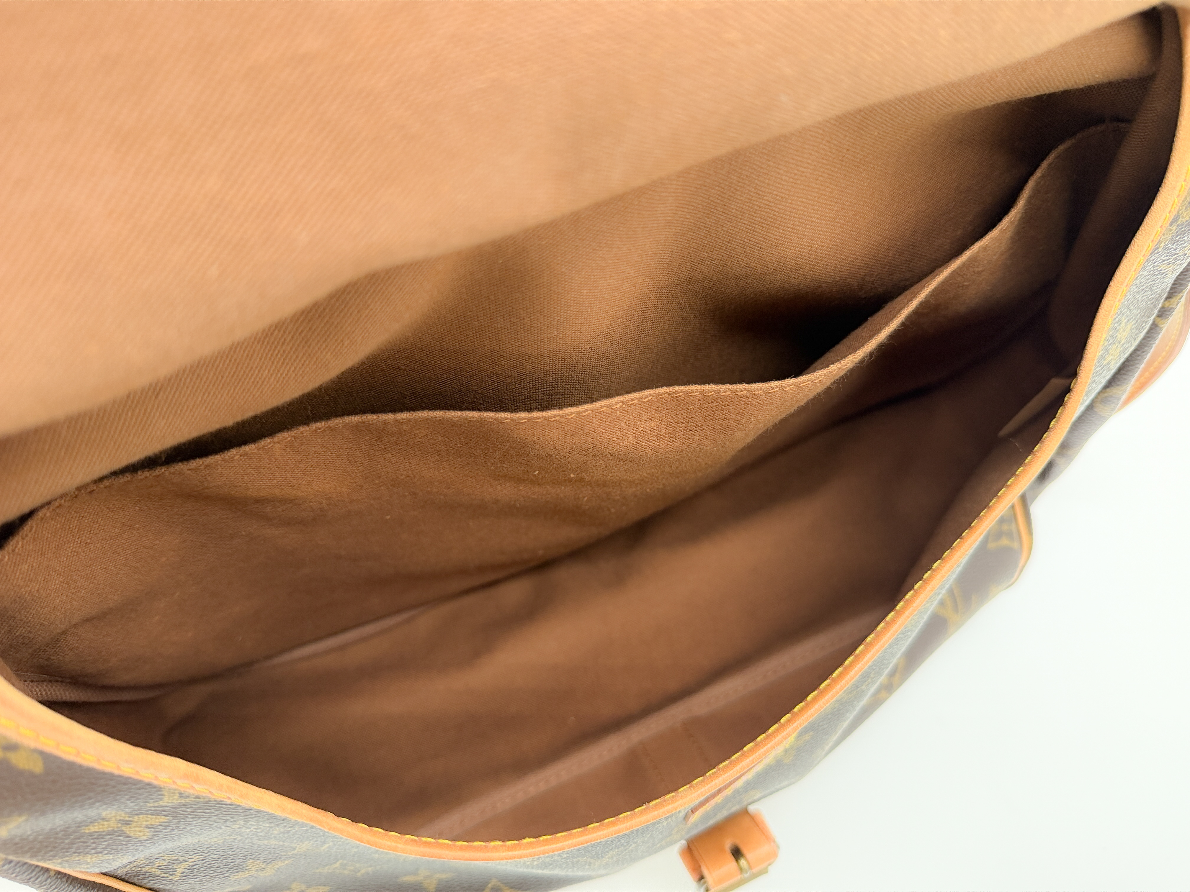 Monogram M42254 Saumur 35 AR0961 Shoulder Bag — view 12