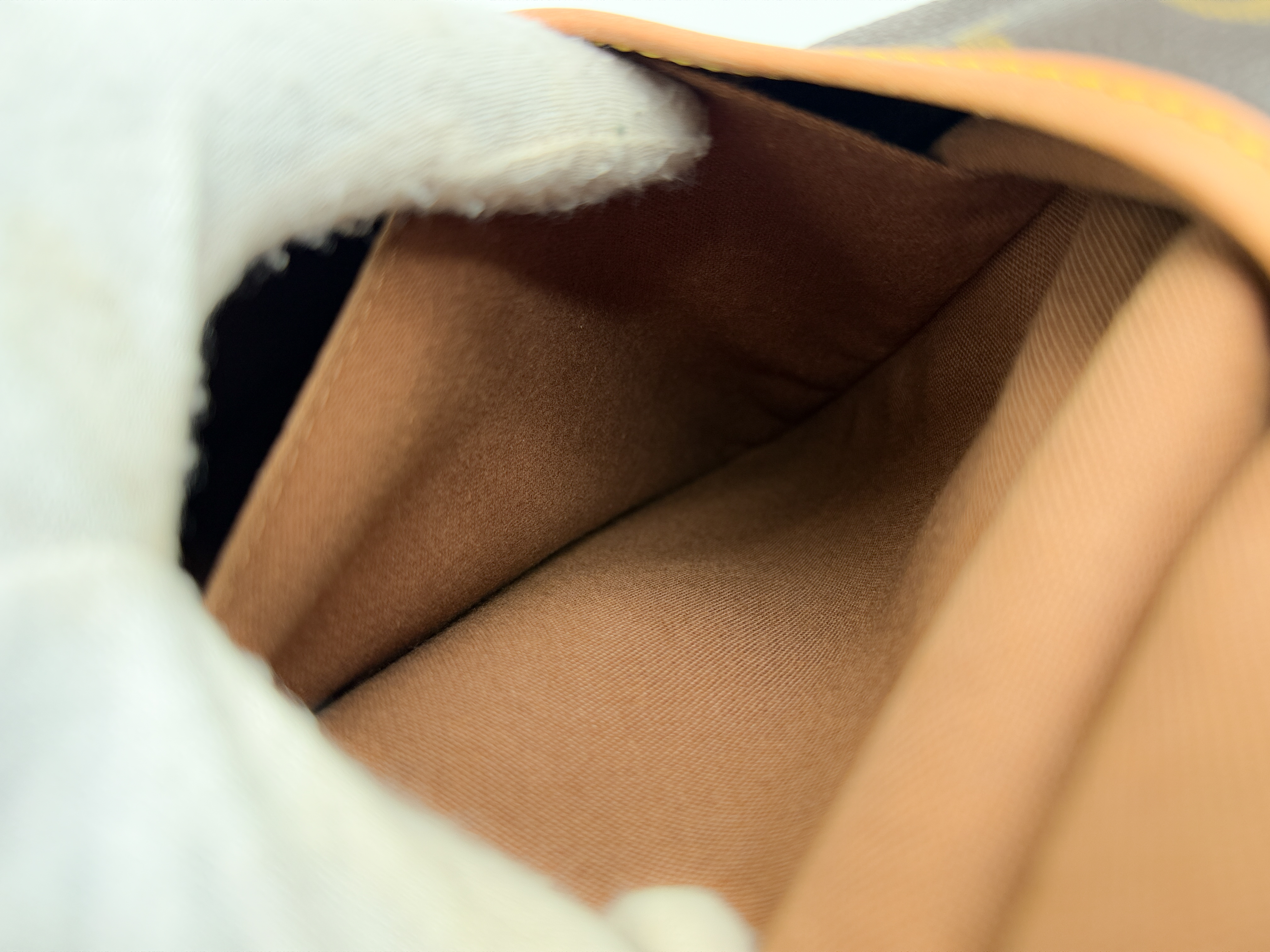 Monogram M42254 Saumur 35 AR0961 Shoulder Bag — view 15