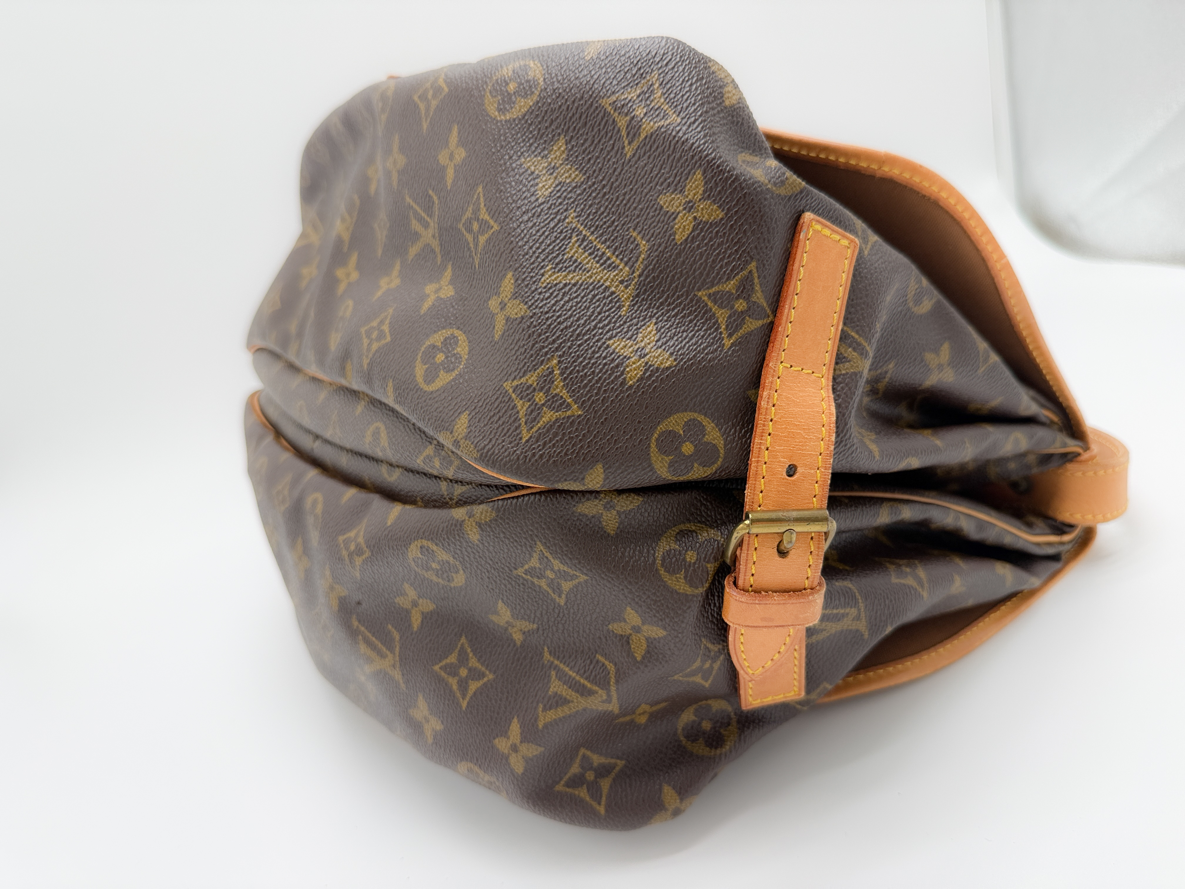 Monogram M42254 Saumur 35 AR0961 Shoulder Bag — view 6